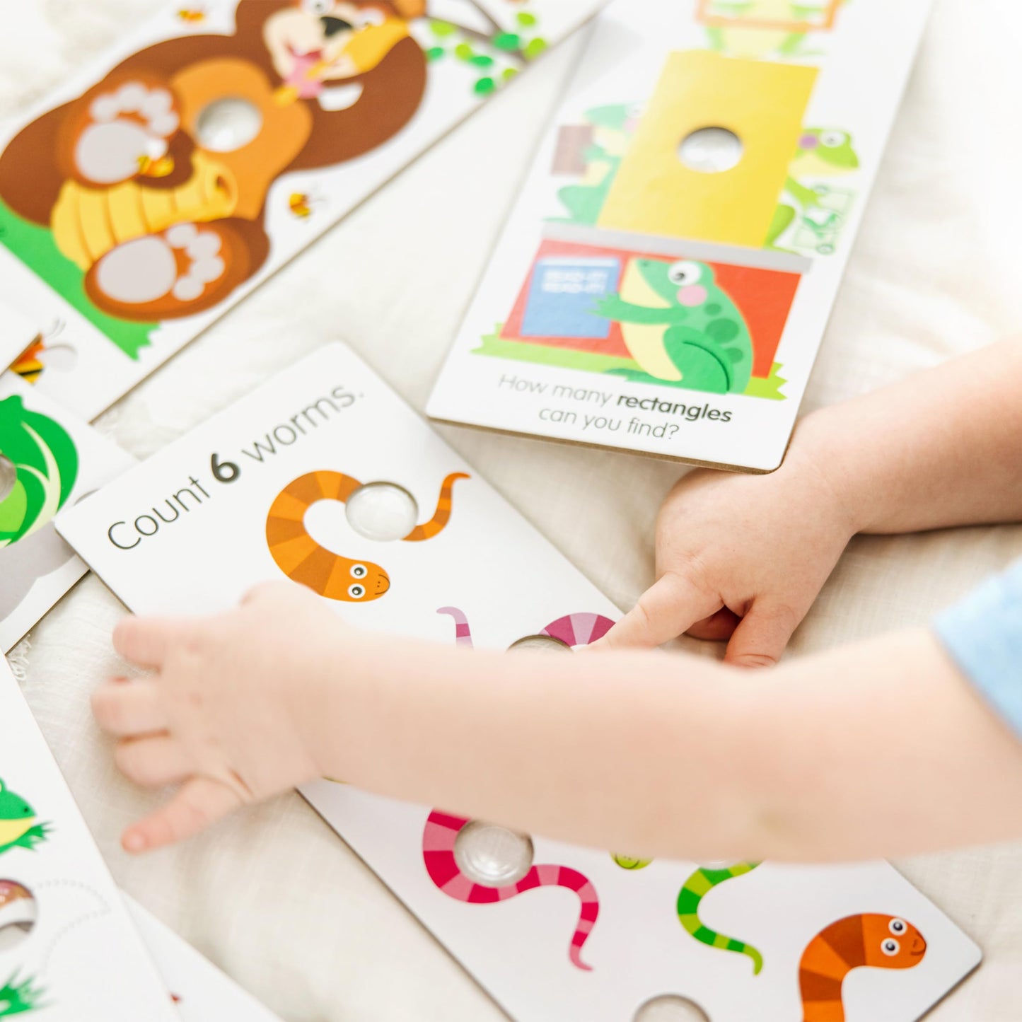 Melissa & Doug Poke-a-Dot Numbers, Shapes & Colors Jumbo Learning Cards – 13 Double-Sided Flash Cards