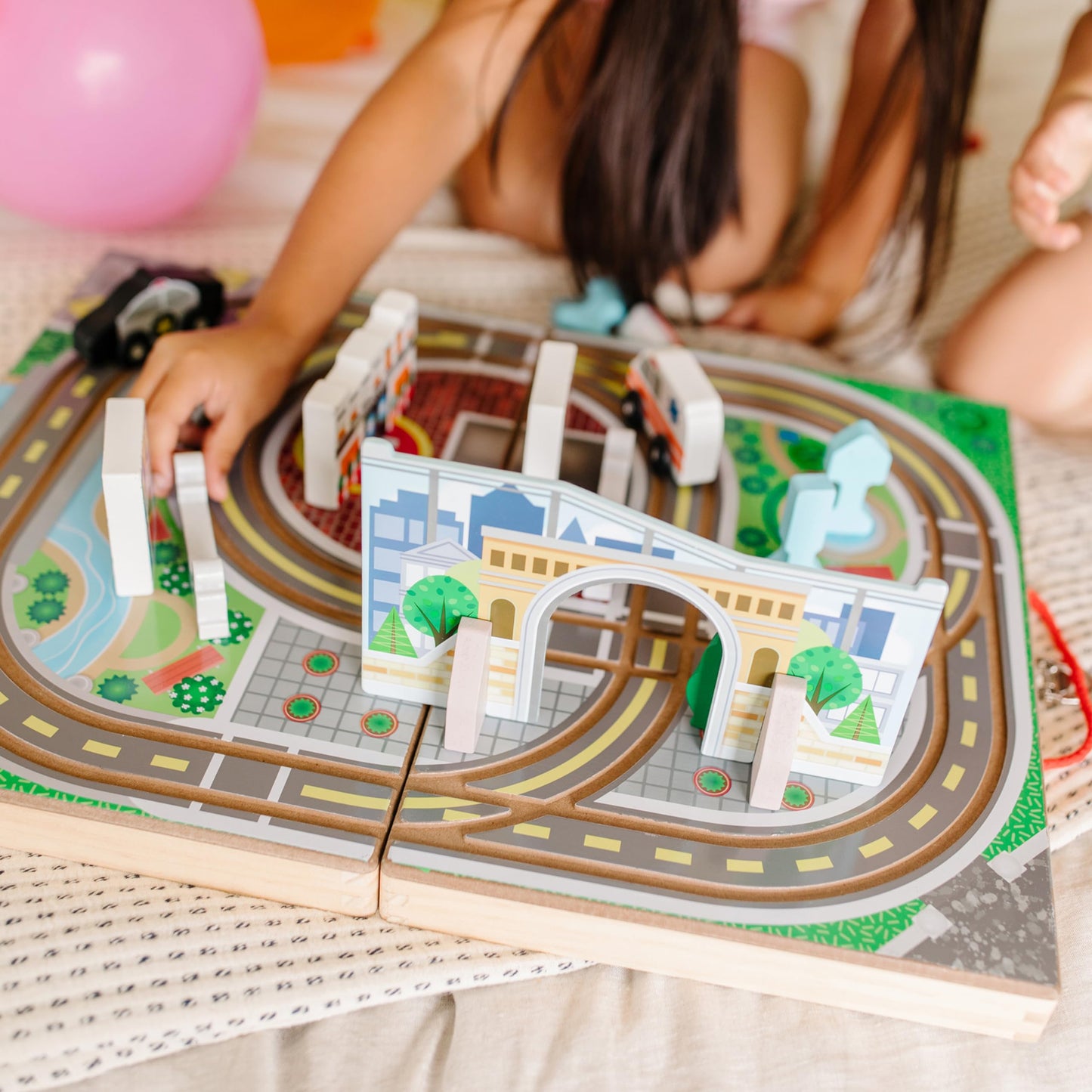 Melissa & Doug 18-Piece Wooden Take-Along Tabletop Town with 4 Rescue Vehicles, Bridge & Monorail
