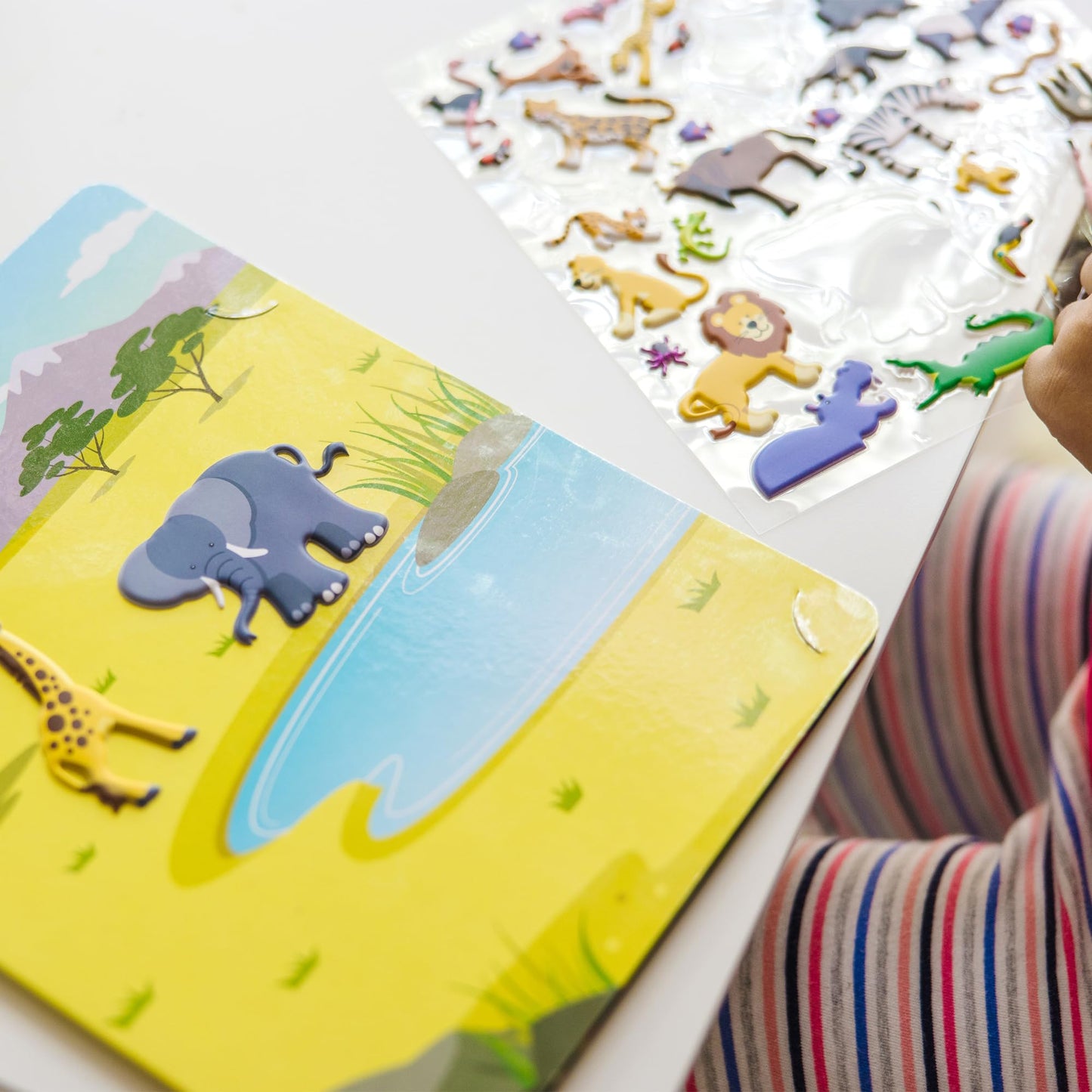 Melissa & Doug Puffy Sticker Play Set: Safari – 42 Reusable Stickers (FSC Certified)