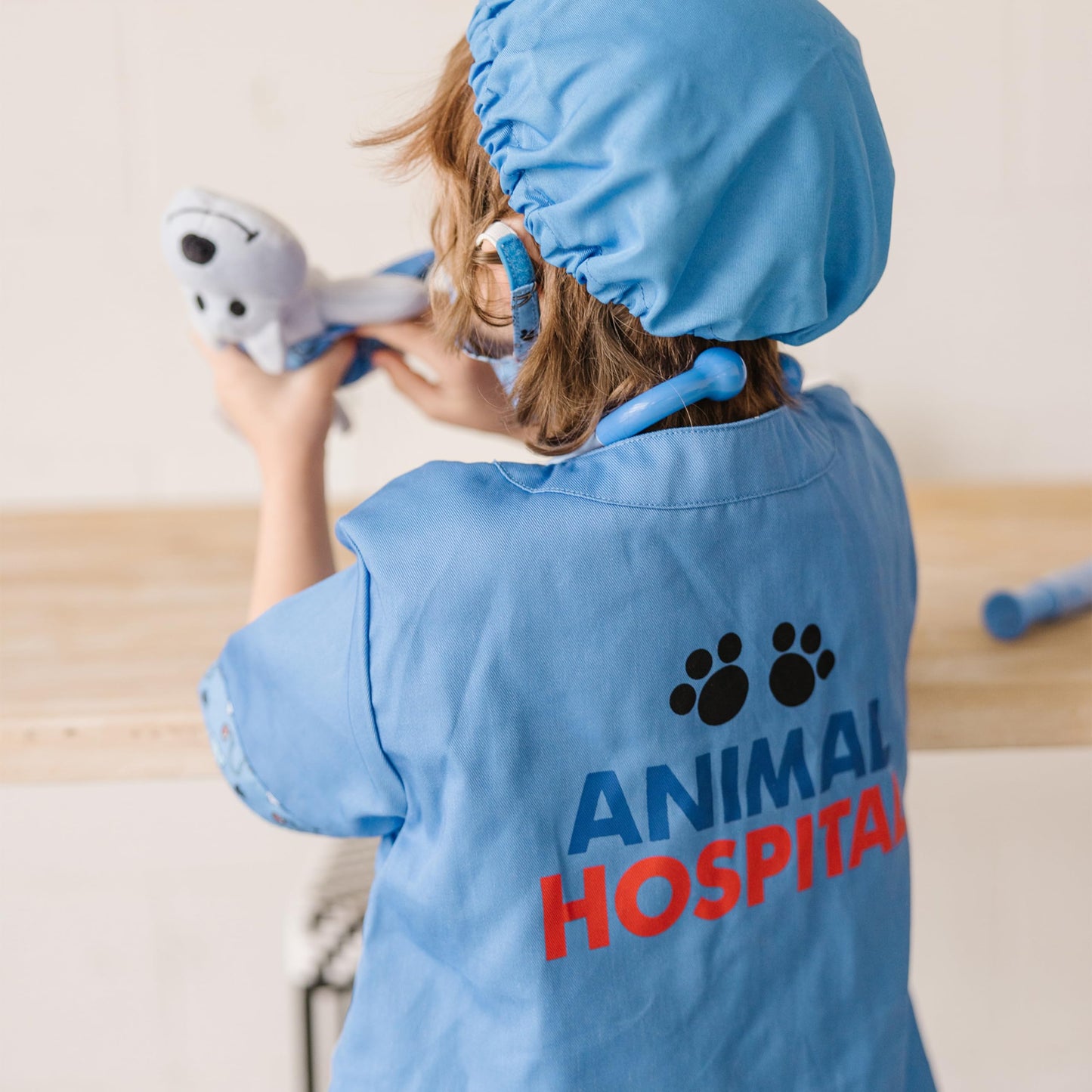 Melissa & Doug Veterinarian Role Play Costume Set for Kids 3+ | Plush Puppy & Stethoscope