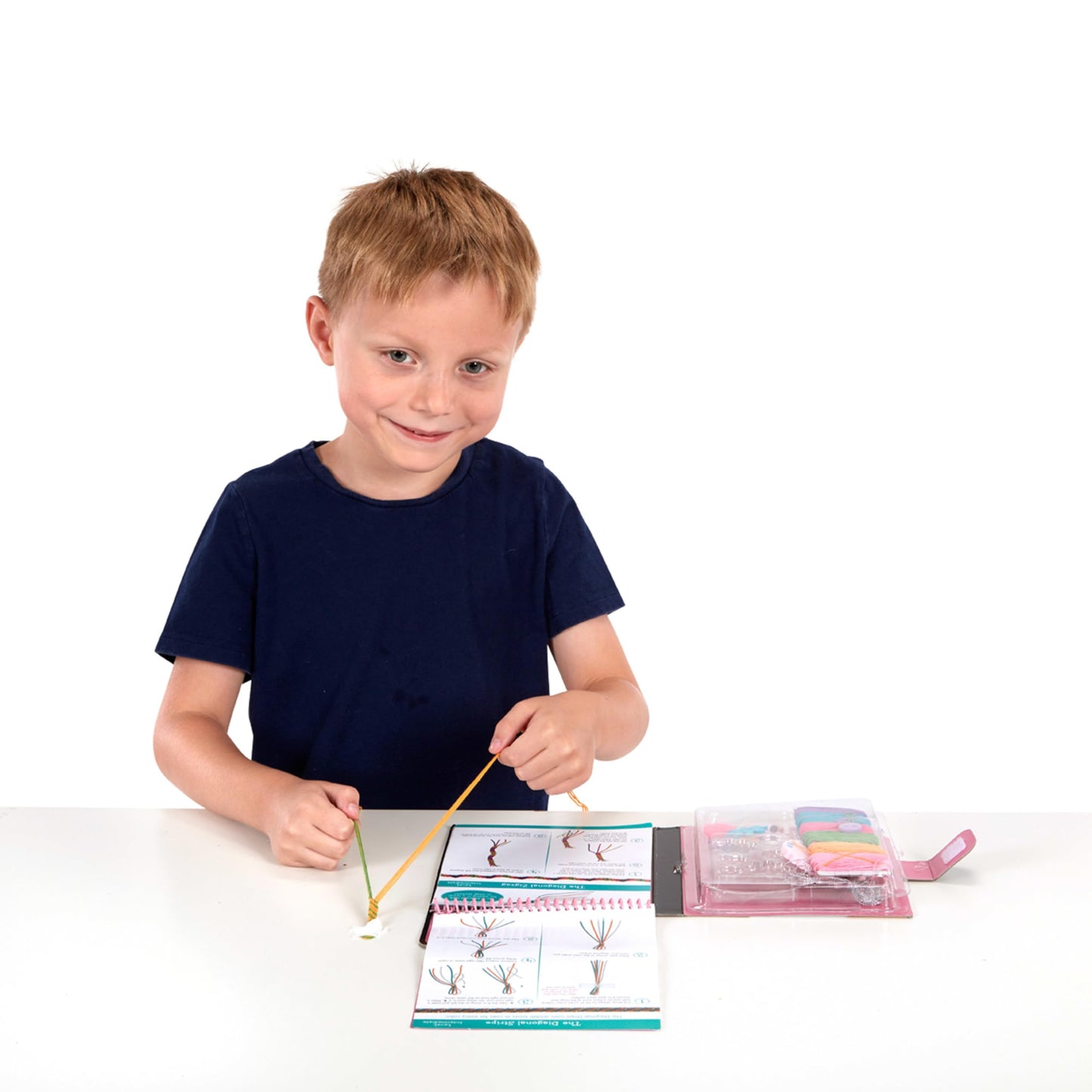 Melissa & Doug On The Go Friendship Bracelet Craft Set – 10+ Bracelets