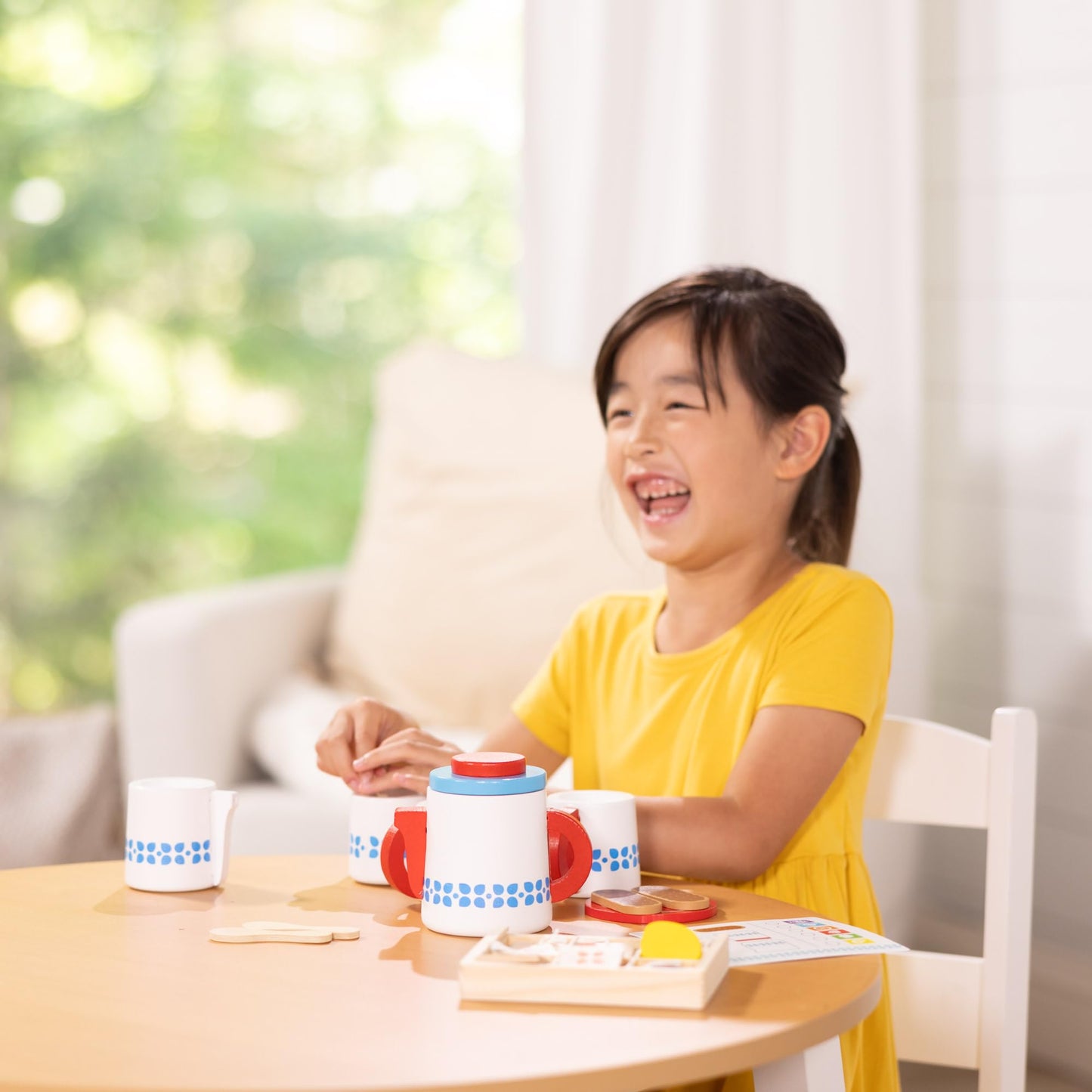 Melissa & Doug 20-Piece Steep and Serve Wooden Tea Set – Pretend Play