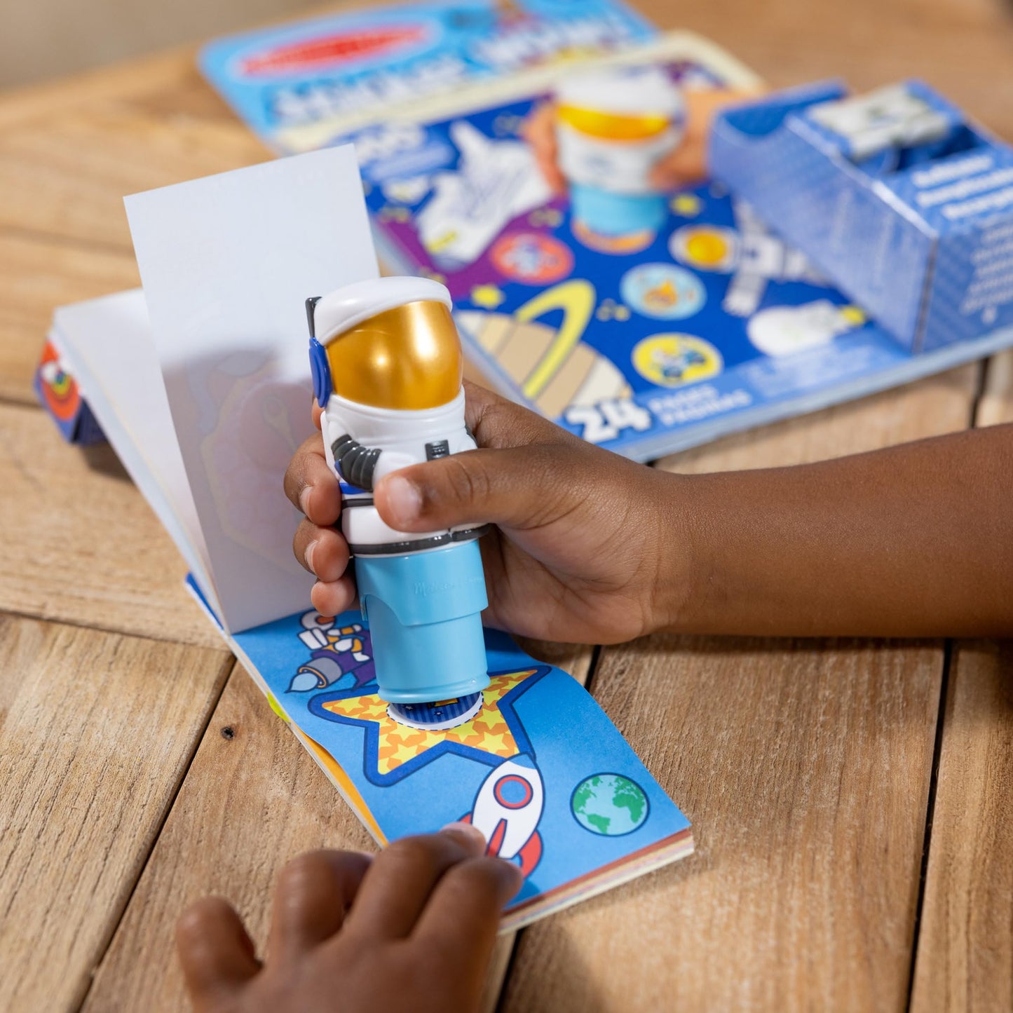 Melissa & Doug Sticker WOW! Astronaut Bundle – 24-Page Activity Pad, Stamper, 500 Stickers (Ages 3+)