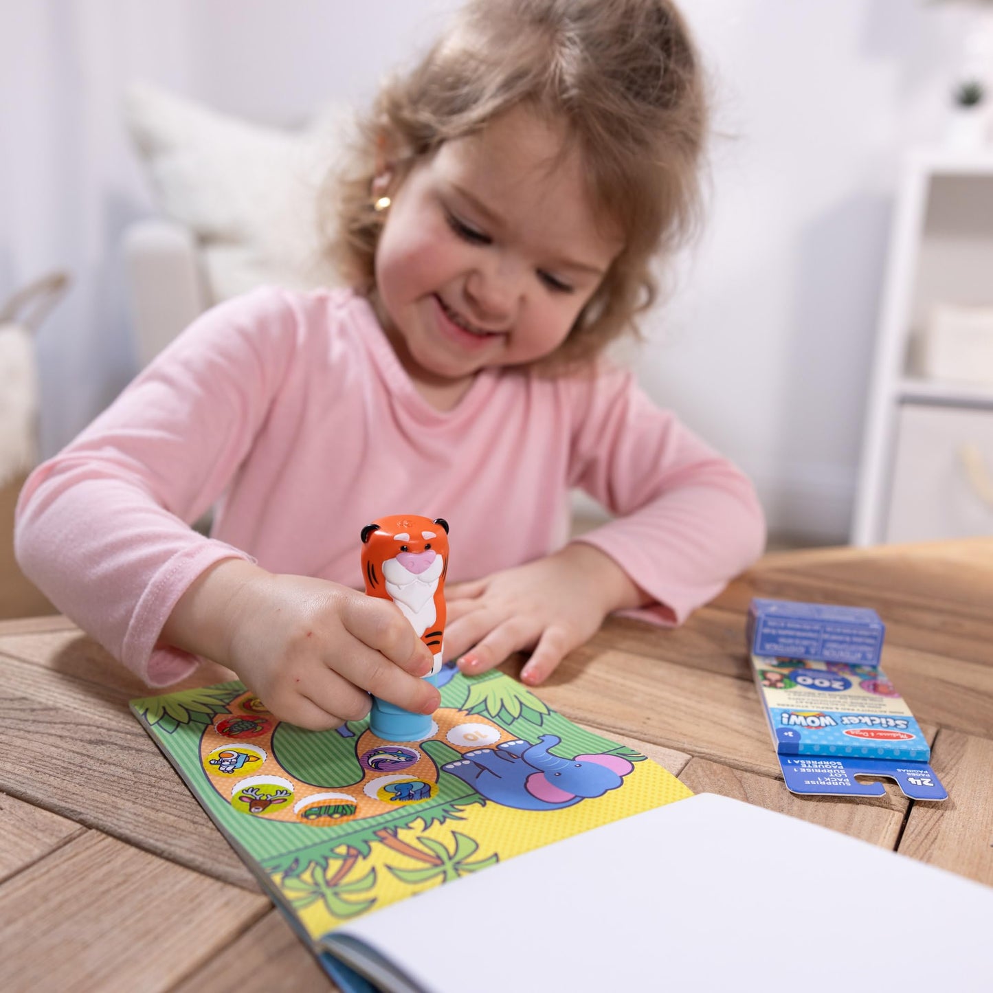 Melissa & Doug Sticker WOW Tiger Bundle – 24-Page Activity Book, Refillable Stamper, 500 Stickers