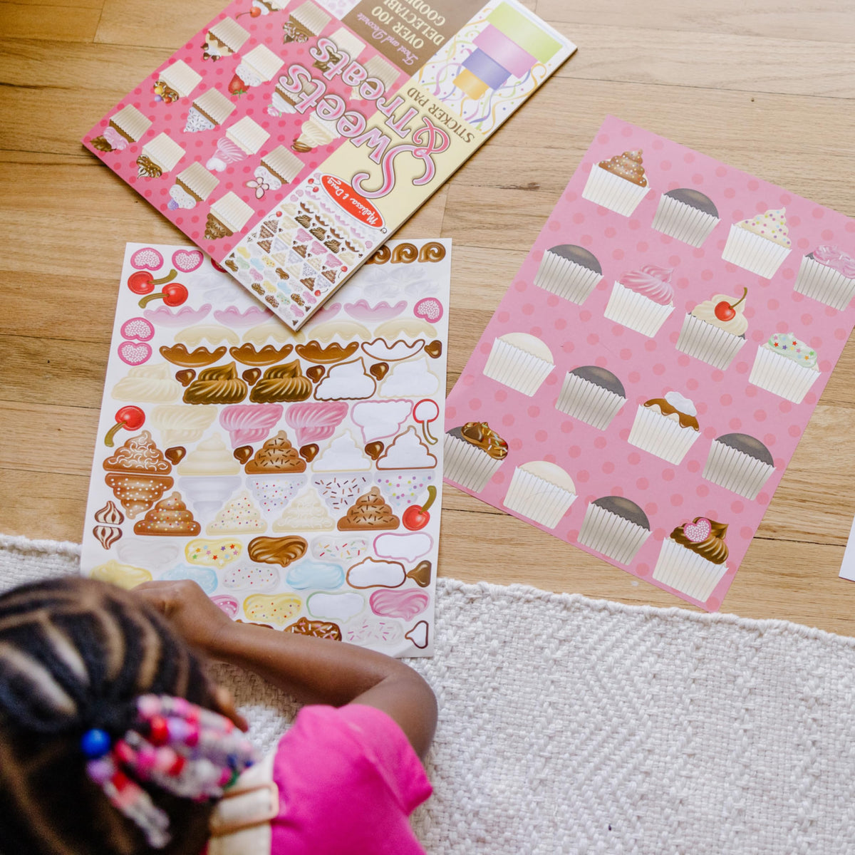 Melissa and Doug Sweets and Treats Sticker Pad – 500+ Stickers, 16 Backgrounds