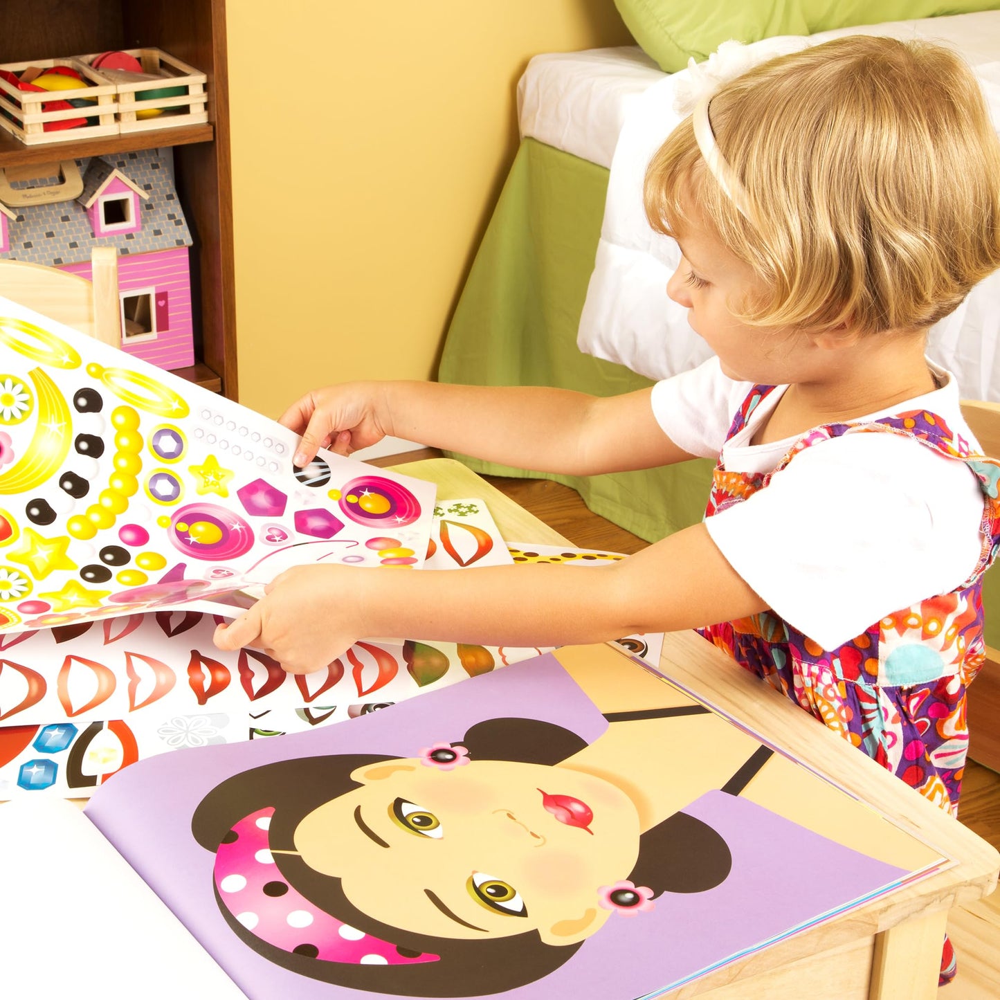 Melissa & Doug Make-a-Face Sticker Pad – Fashion Faces, 20 Faces, 5 Sticker Sheets – FSC Certified