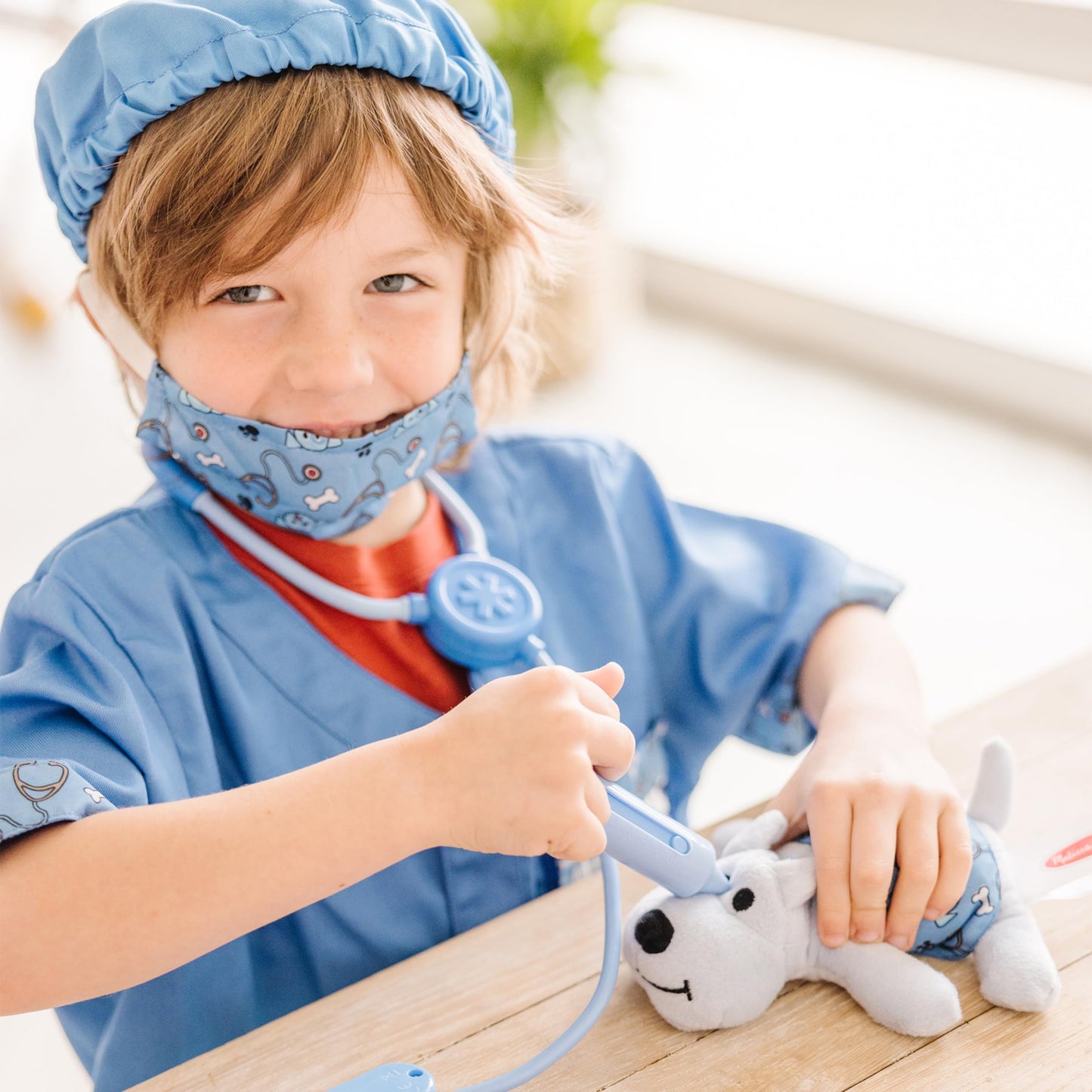 Melissa & Doug Veterinarian Role Play Costume Set for Kids 3+ | Plush Puppy & Stethoscope