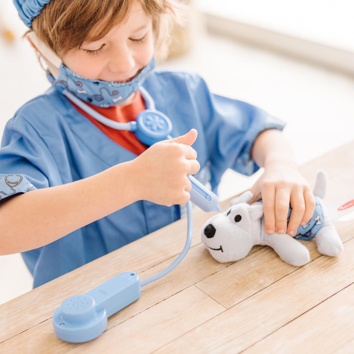 Melissa & Doug Veterinarian Role Play Costume Set for Kids 3+ | Plush Puppy & Stethoscope