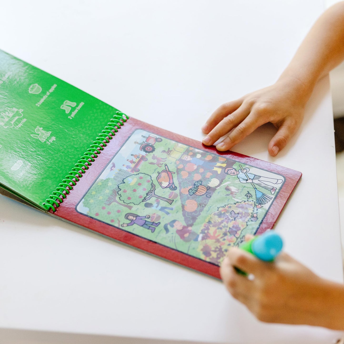 Melissa & Doug Let’s Explore Water Wow! Seasons Water-Reveal Pad – Reusable On-the-Go Travel Activity | FSC Certified