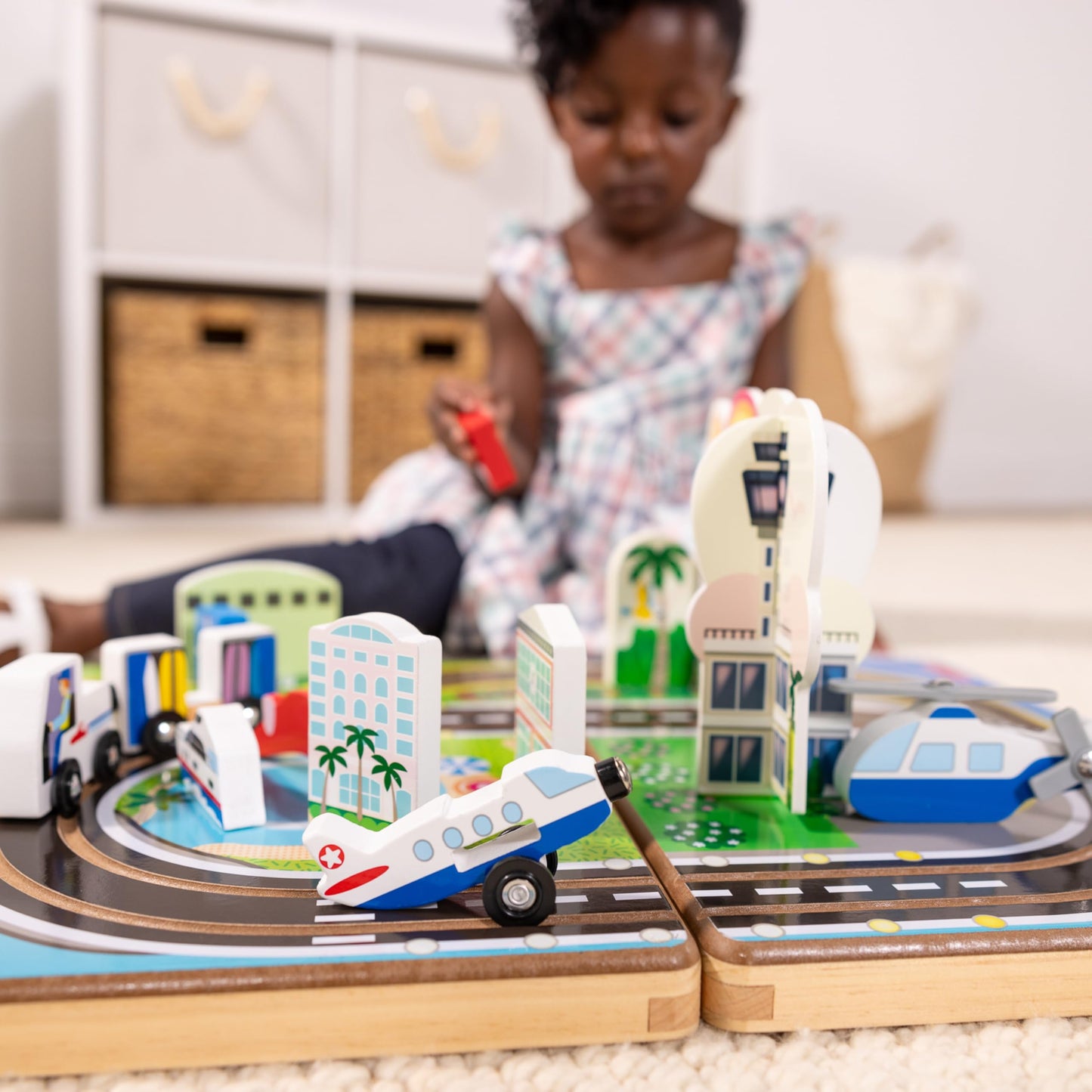 Melissa & Doug Take-Along Airport Play Set with Built-in Tracks – FSC-Certified