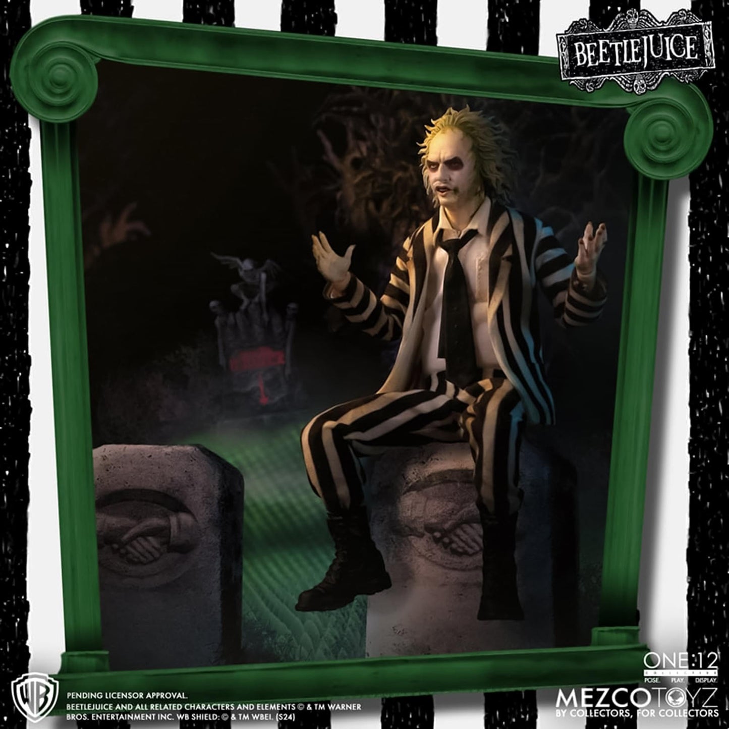 Mezco Toyz One:12 Beetlejuice Deluxe Edition Figure – 1/12 Scale Collectible