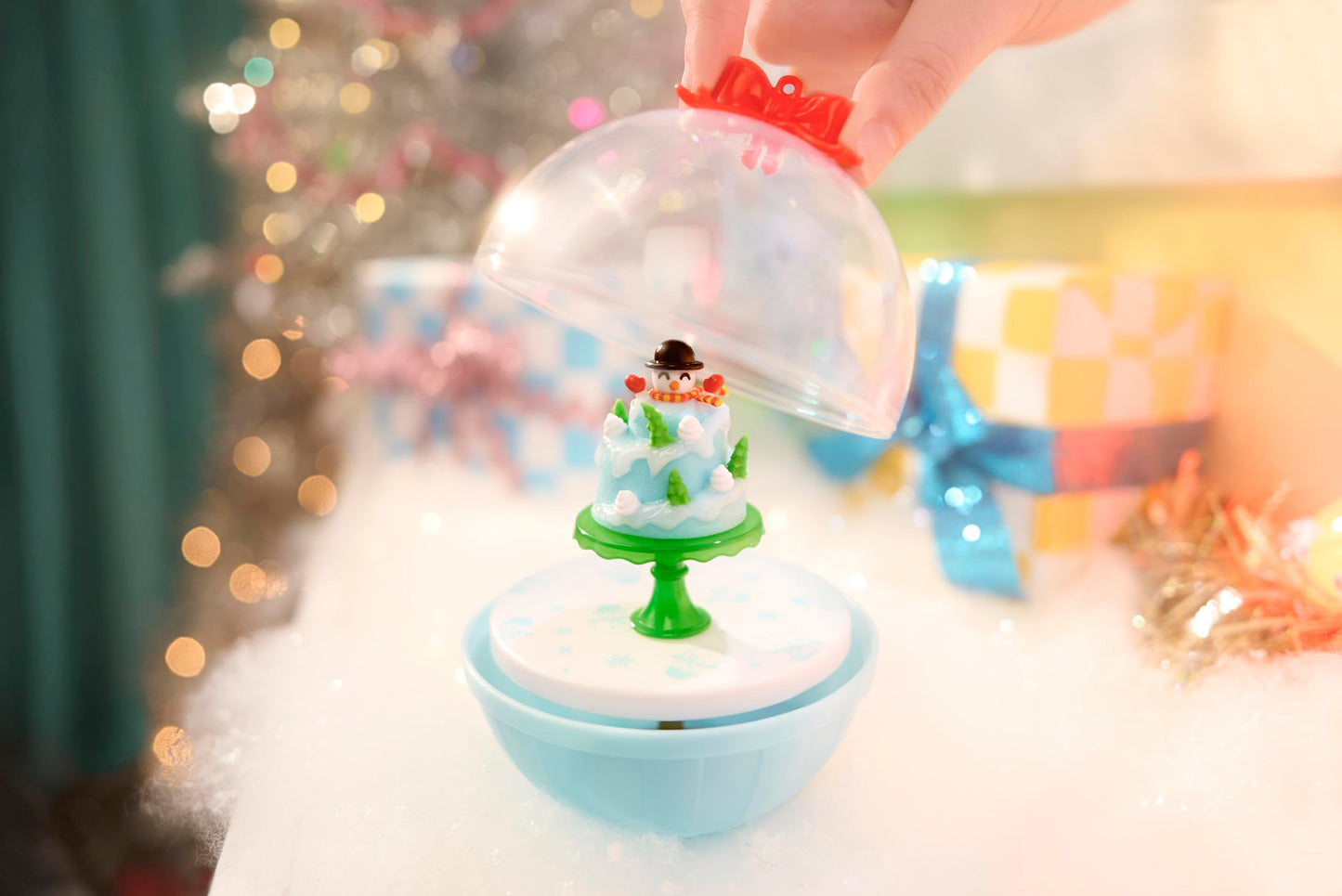 MGA's Miniverse Make It Mini Holiday 2025 – Grinch Dr. Seuss Mini Collectibles