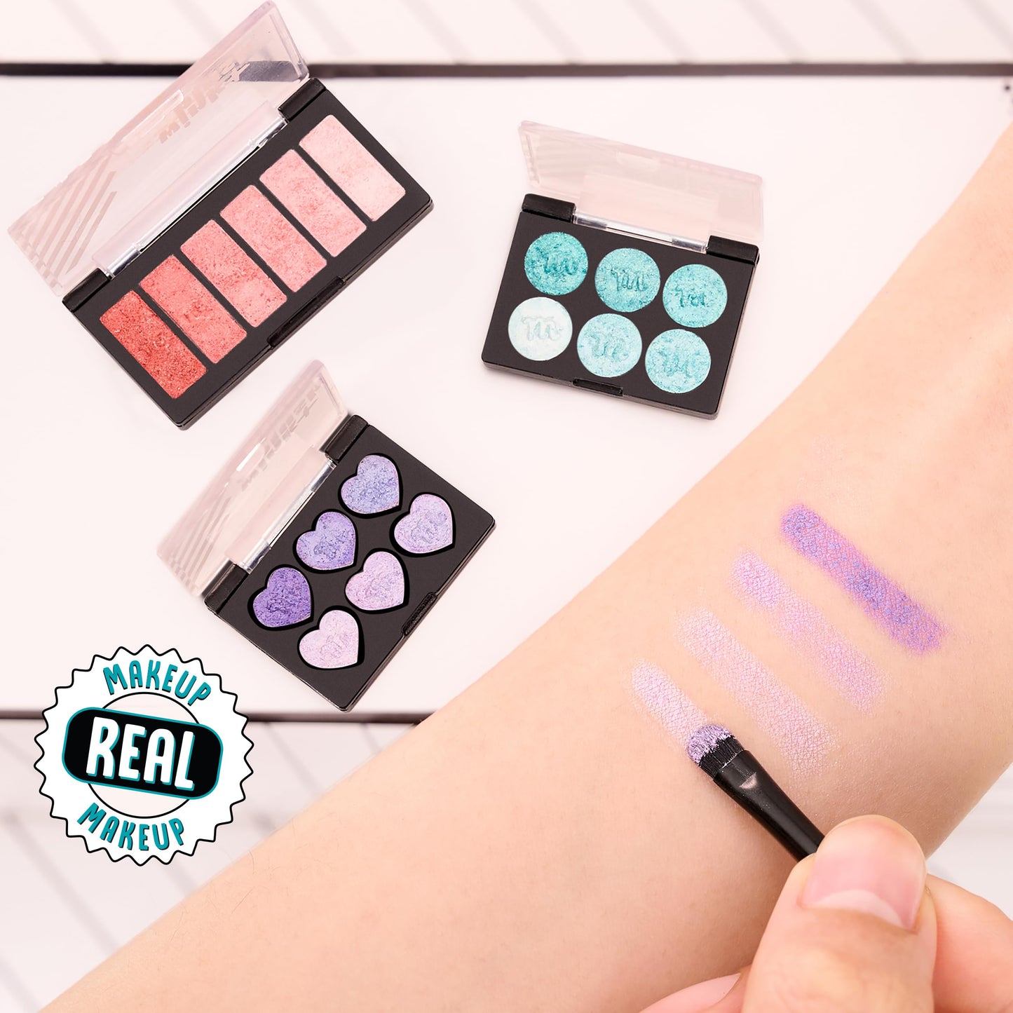 MGA's Miniverse Make It Mini Makeup Series 1 (2 Pack) – DIY Mini Collectibles & Real Cosmetic Products