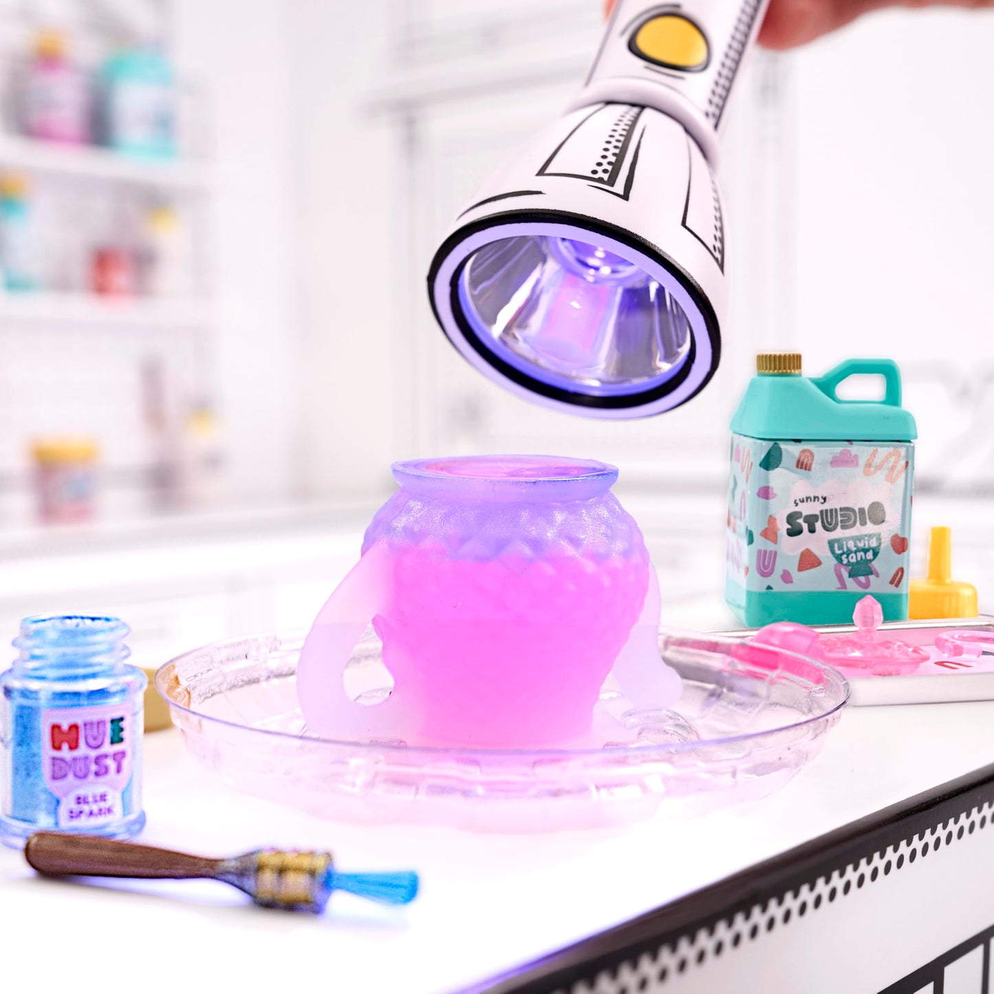 MGA's Miniverse Make It Mini Lifestyle Series 2 – 2 Pack DIY Miniatures