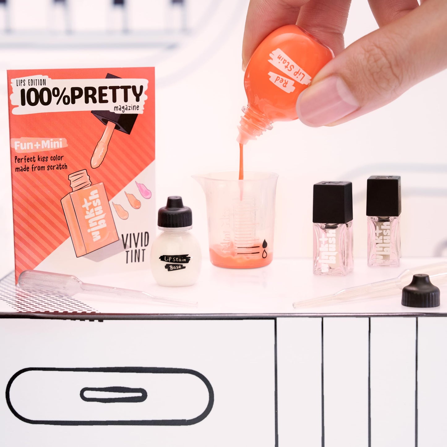 MGA's Miniverse Make It Mini Makeup Series 1 (2 Pack) – DIY Mini Collectibles & Real Cosmetic Products