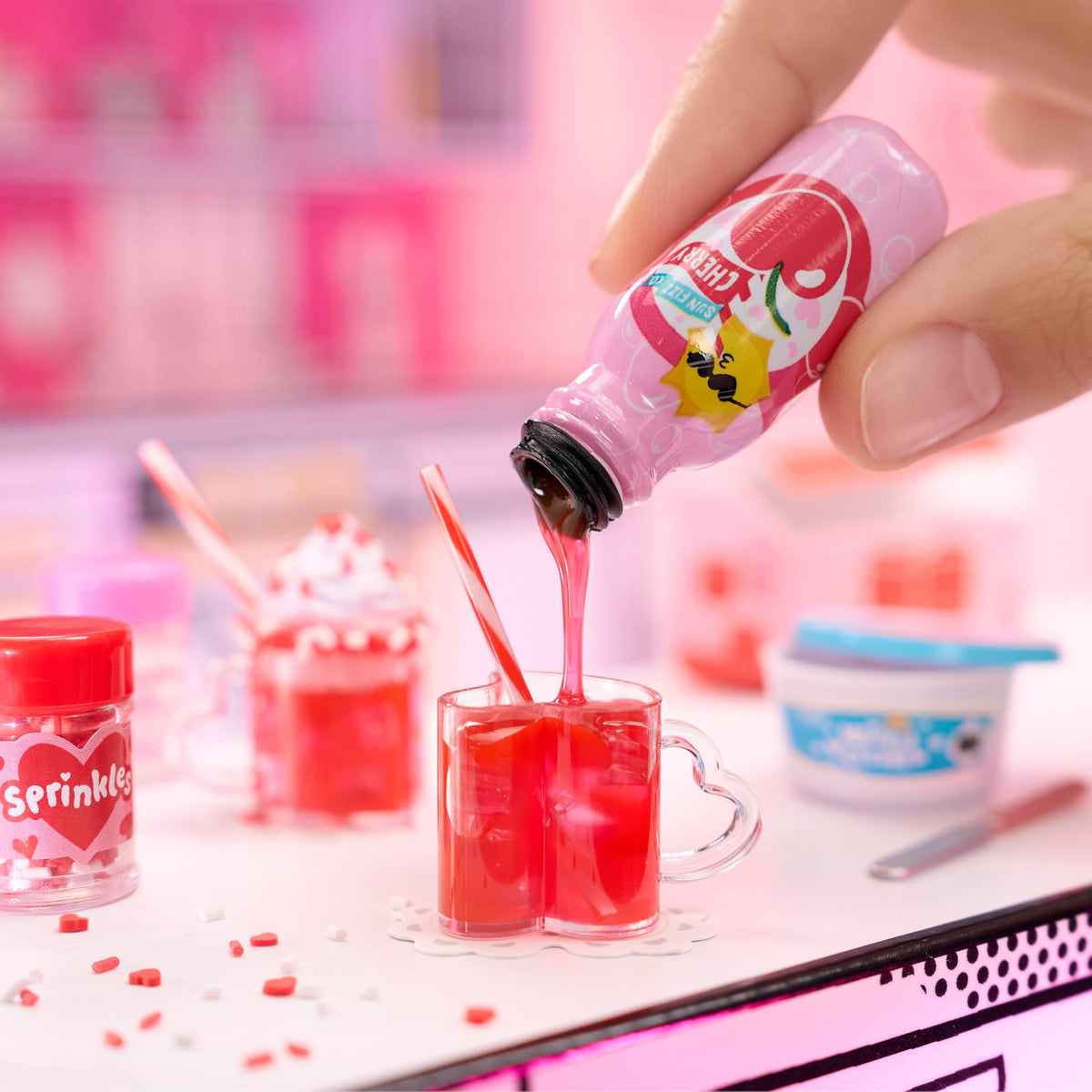 MGA's Miniverse Make It Mini Valentine's – DIY Mini Collectibles & Mystery Unboxing