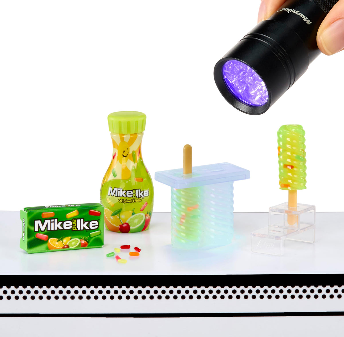 MGA's Miniverse Make It Mini Treats: Candy-Themed Mini Collectibles & DIY Resin Craft (8+)
