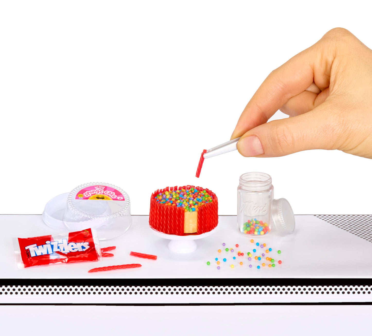MGA's Miniverse Make It Mini Treats: Candy-Themed Mini Collectibles & DIY Resin Craft (8+)