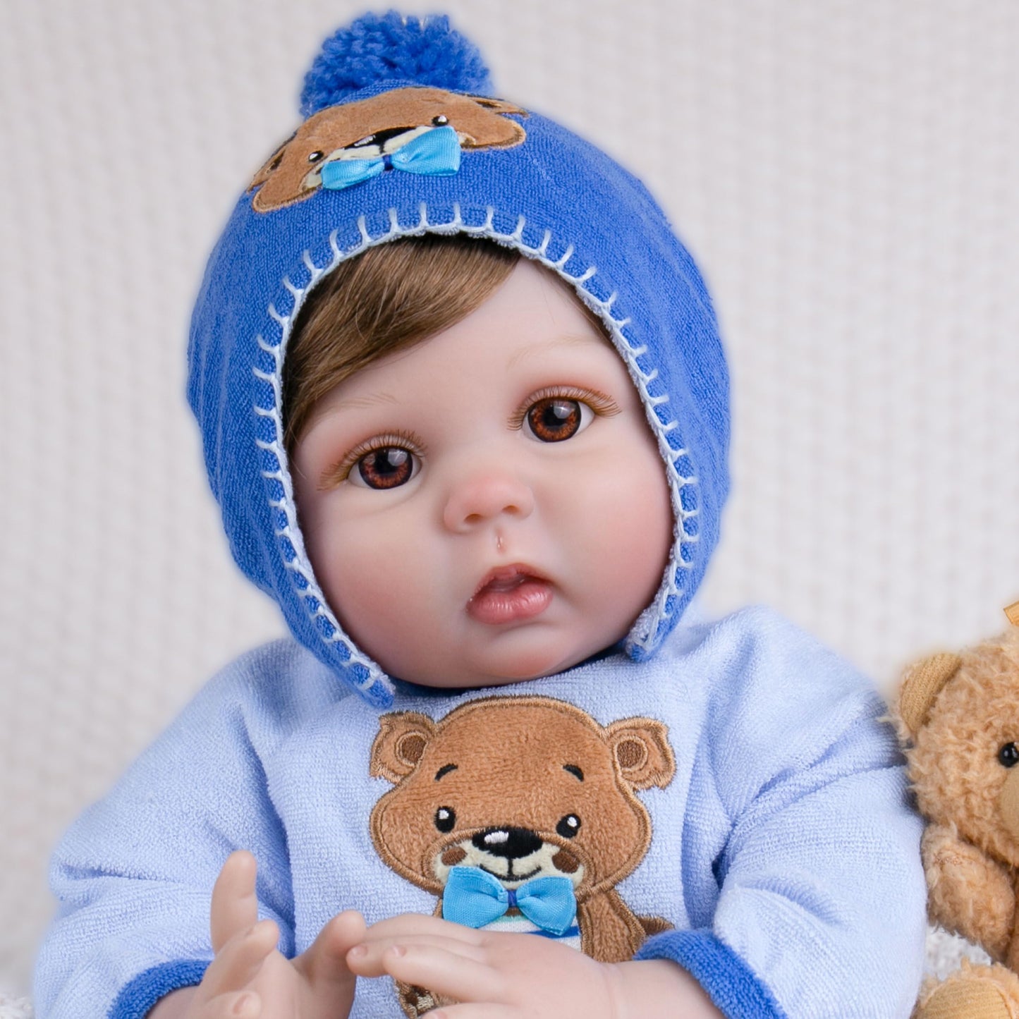 Milidool Lifelike Reborn Baby Doll - 22-Inch Realistic Soft Body Boy with Gift Box & Accessories