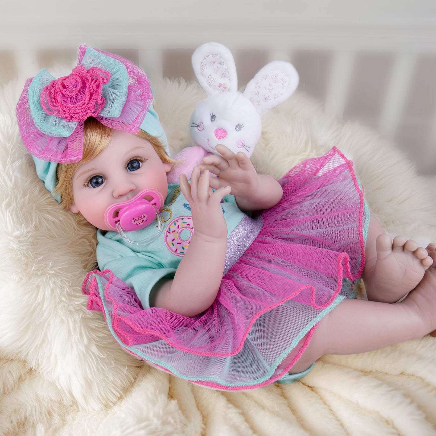 Milidool Lifelike Reborn Baby Doll 22-Inch Weighted Realistic Newborn - Girl Gift with Accessories