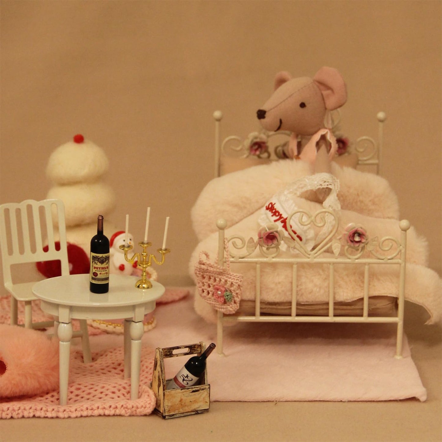 Minamzee 1:12 Dollhouse Iron Bed - White with Floral Engravings