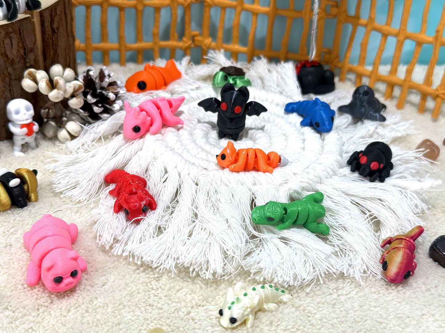 24 Pcs Mini 3D Printed Small Animals Set – Articulated, Flexible Fidget Toys & Gift Ideas
