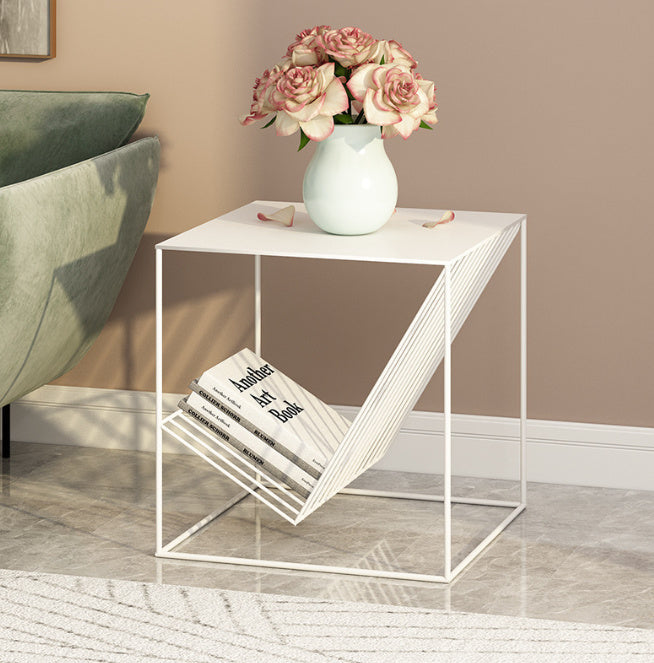 Minimalist Iron Art Sofa Side Table, Corner Bedside Table