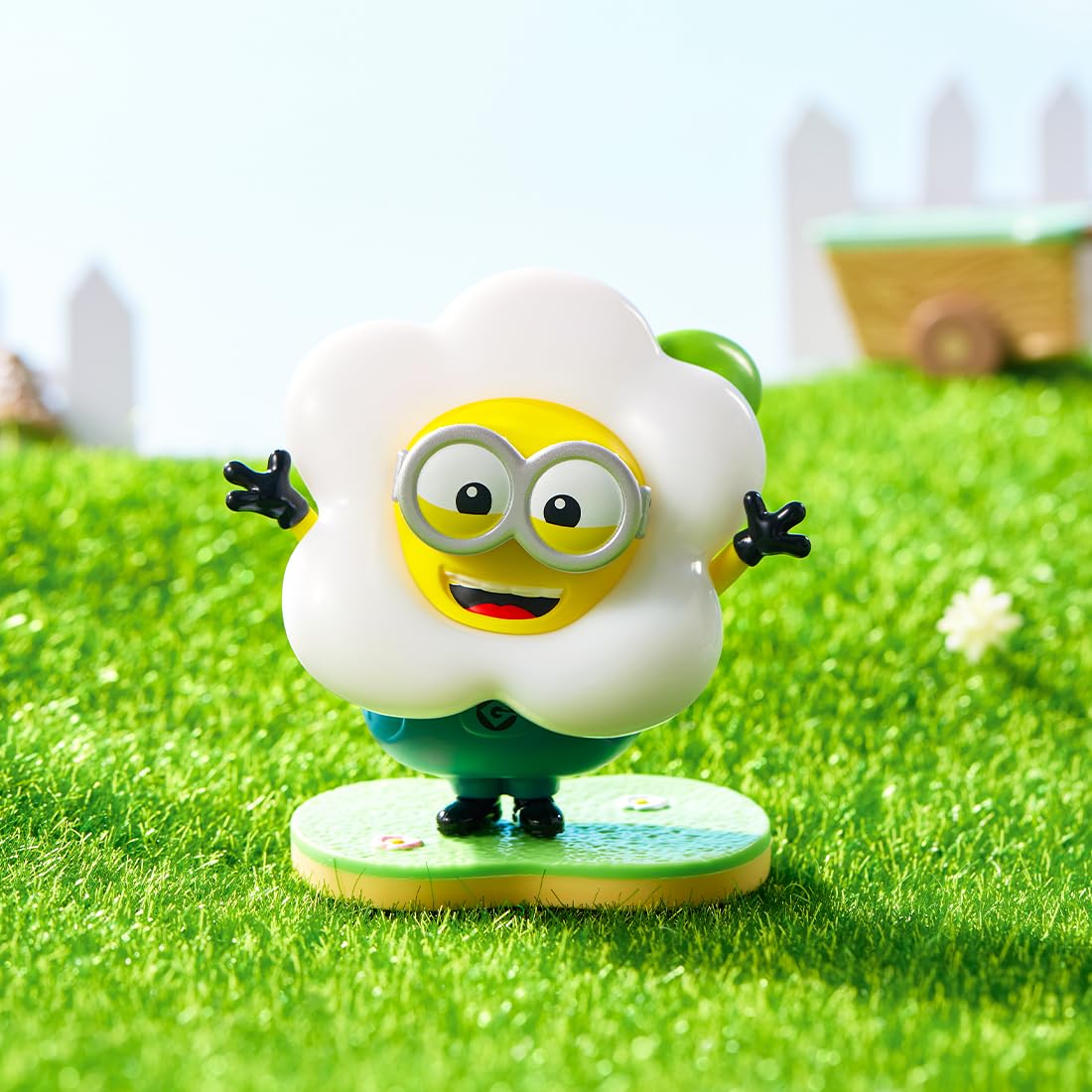MINISO Minions Flower Garden Surprise Blind Box Figure – Random One