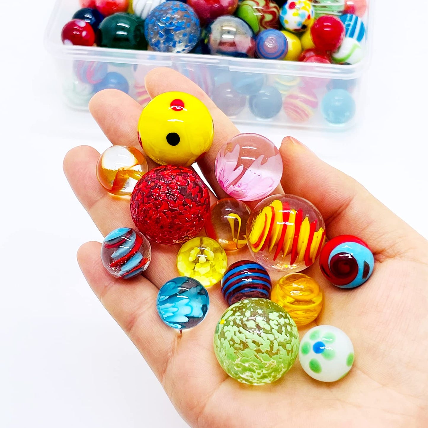 Miutrue 100 Assorted Glass Marbles Bulk – Glow in Dark, 16mm & 25mm for Kids Play & Crafts