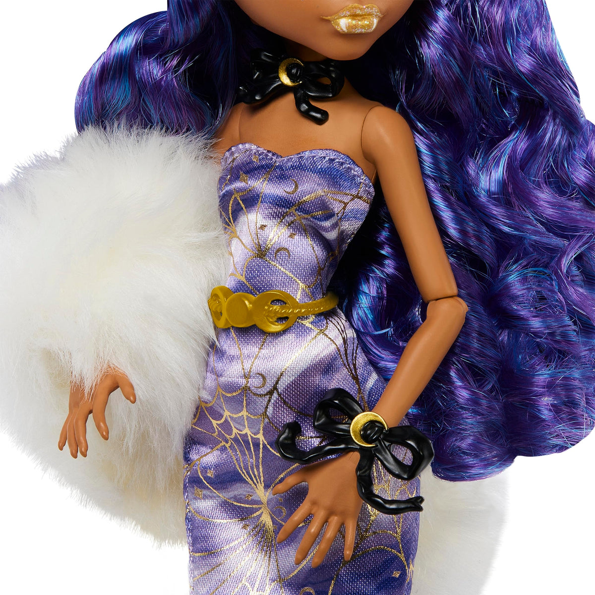 Monster High Howliday Winter Edition: Clawdeen Wolf Doll in Icy Lavender Gown