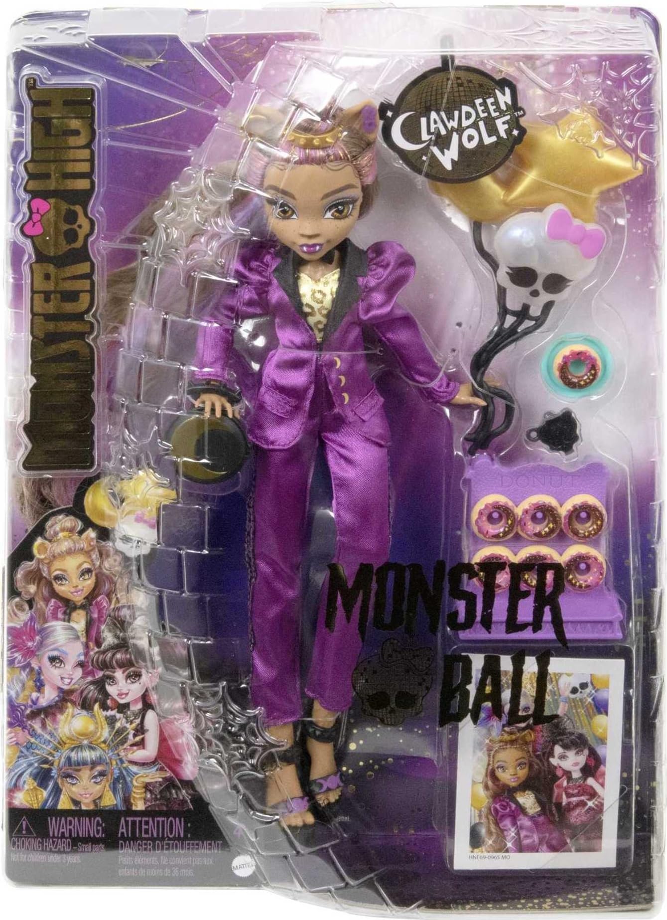 Monster High Doll: Clawdeen Wolf at Monster Ball Party Fashion & Themed Accessories