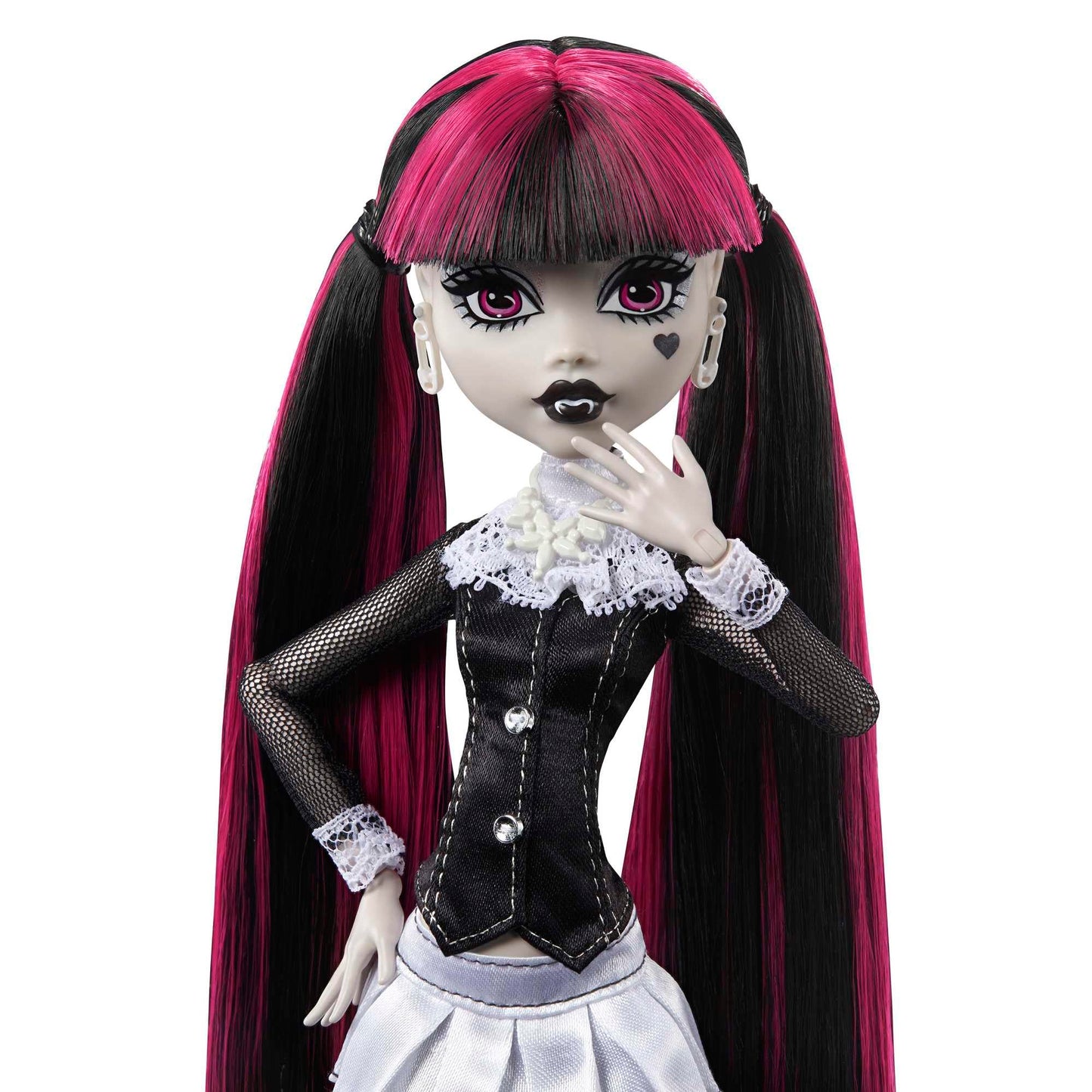 Monster High Reel Drama Draculaura Doll — Black & White Collectible with Doll-Size & Life-Size Posters