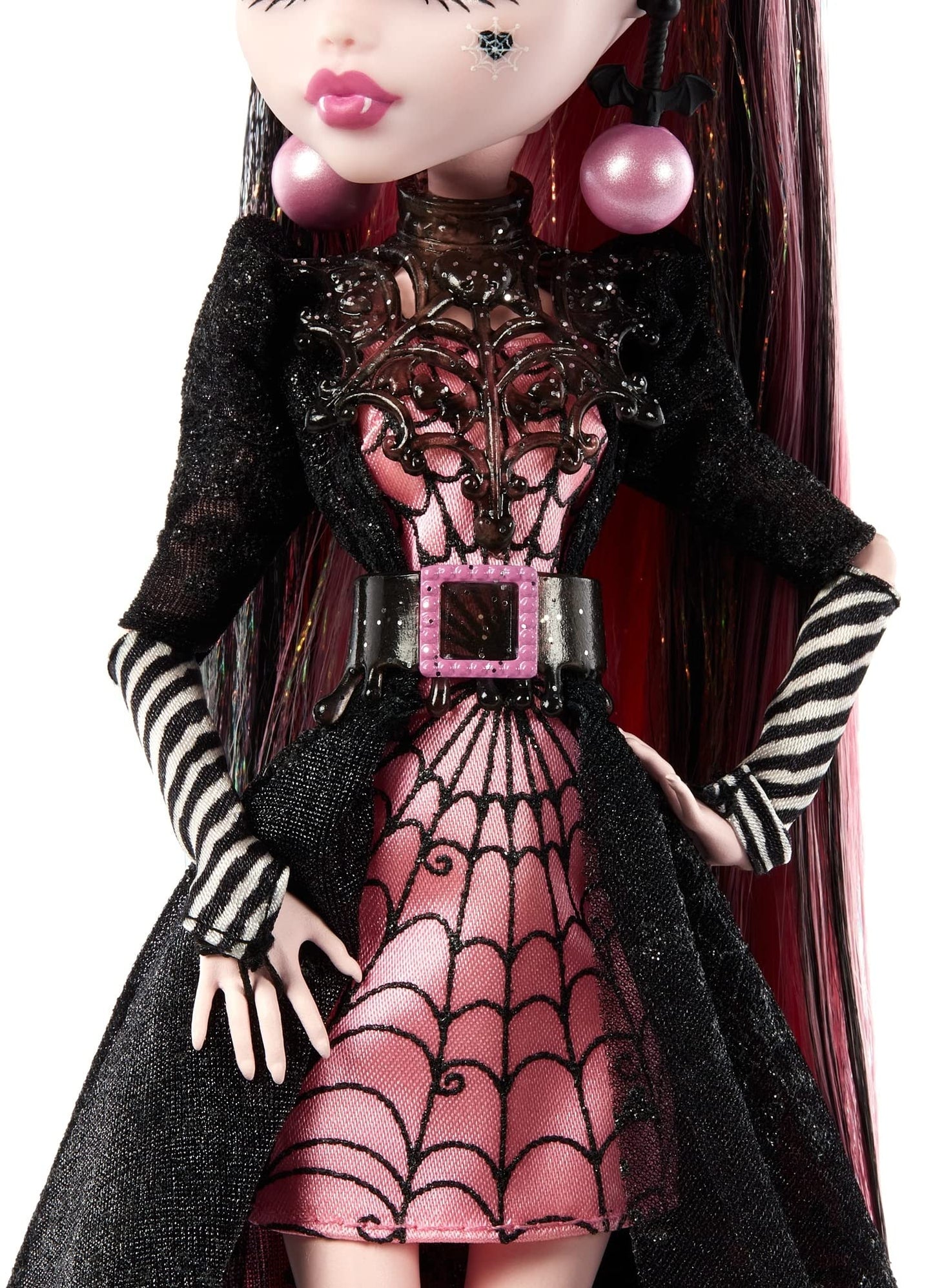 Monster High Draculaura Special Howliday Edition Doll – Pink & Black Gown, Holiday Collection