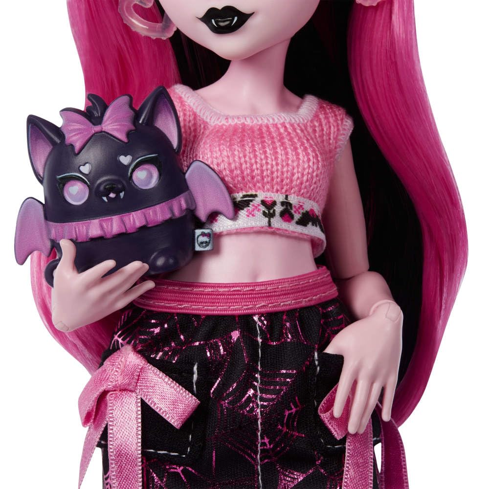 Monster High Self-Scare Secrets Draculaura Doll + 13 Surprises – Realistic Spa Tools & Custom Mood Board