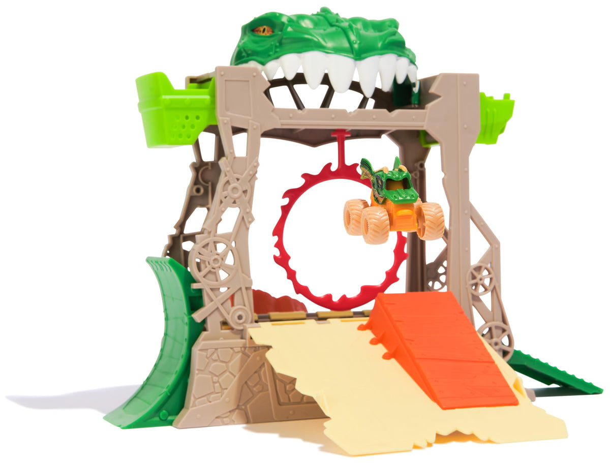 Monster Jam Dragon Dungeon of Doom Playset – Exclusive 1:87 Scale Dragon Truck | Mini Jams