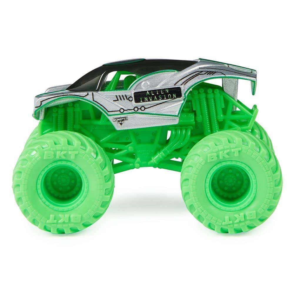 Monster Jam 1:64 Diecast Truck with Bonus Accessory – Hyper Fueled Alien Invasion (Spin Master 2022 Series 26)