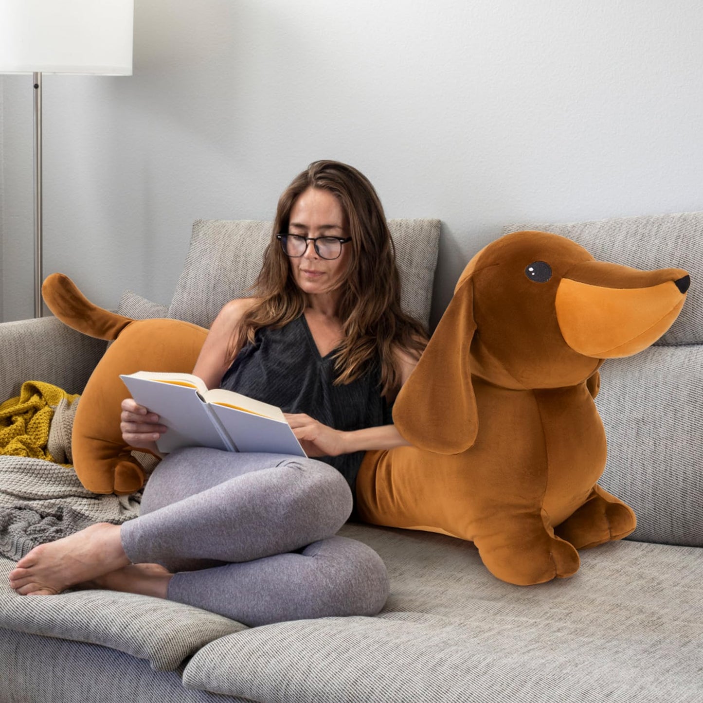 MorisMos Giant Dachshund Plush 4ft – Realistic Weiner Dog Body Pillow