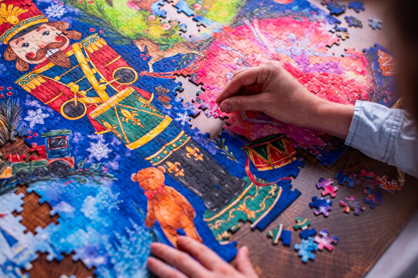 Mosaic Puzzles The Nutcracker — 1000-Piece Premium Christmas Puzzle for Adults