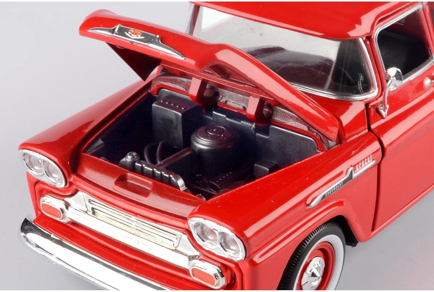 Motormax 1:24 American Classics 1958 Chevrolet Apache Fleet Side Pickup Diecast Truck – Red