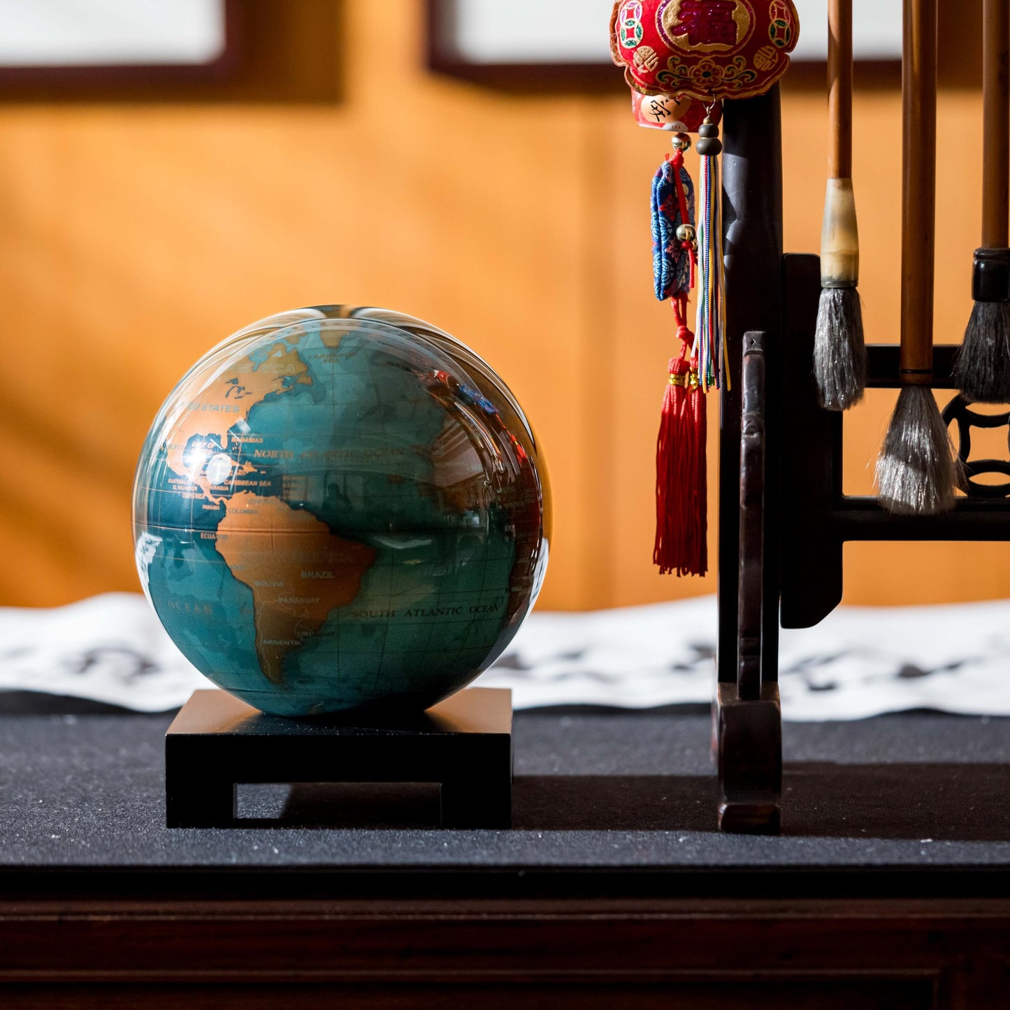 MOVA 6-Inch Blue & Gold Globe — Silent, Light-Powered Desk Decor (No Batteries Needed)