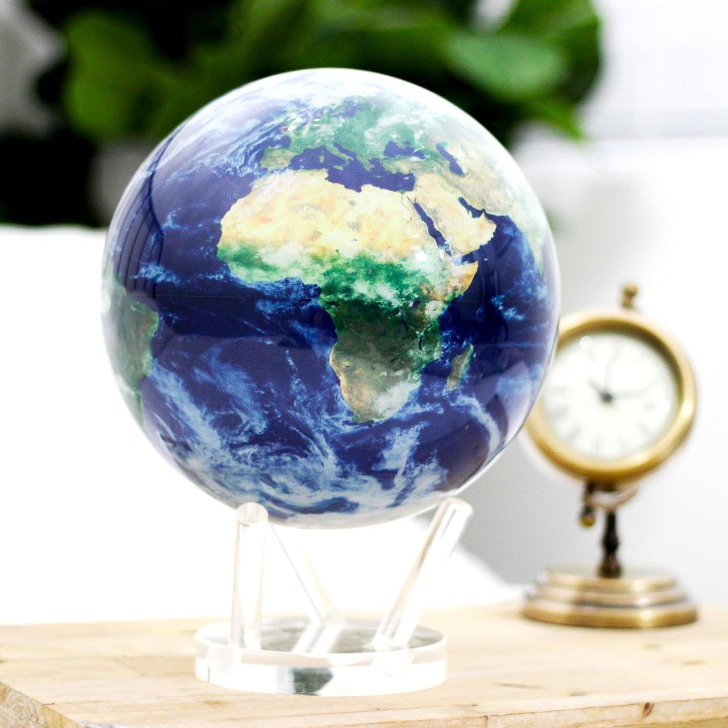 MOVA Globe Earth with Clouds – Self-Rotating Desk Globe Powered by Light