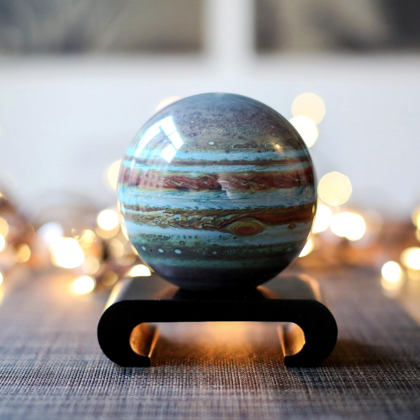 MOVA Jupiter Globe 6-Inch – Solar-Powered Floating Desk Display | No Cords or Batteries
