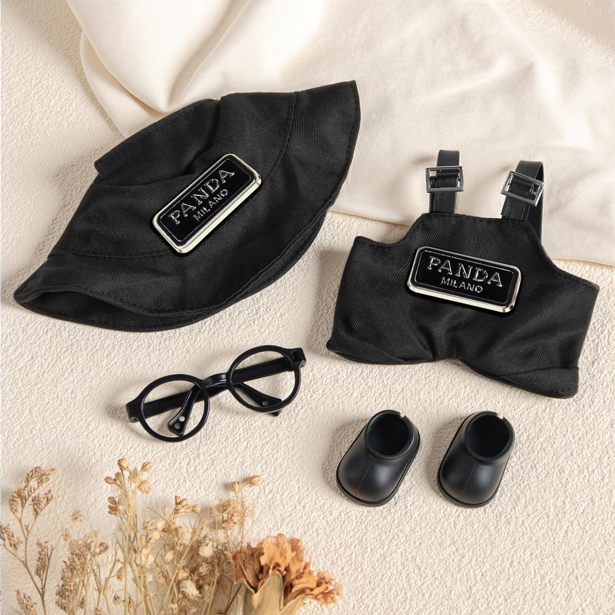 MOVOLIVI 6.7in Doll Clothes Set: 4-Piece Outfit for 17cm Dolls (Hat, Bib Overalls, Glasses, Shoes) - Black