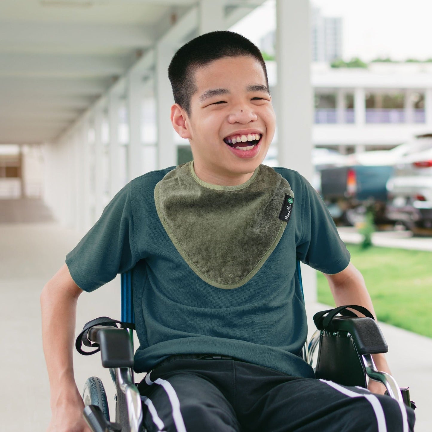 Mum 2 Mum PLUS Youth Disability Bib - ages 5-15 years - 15 Colours