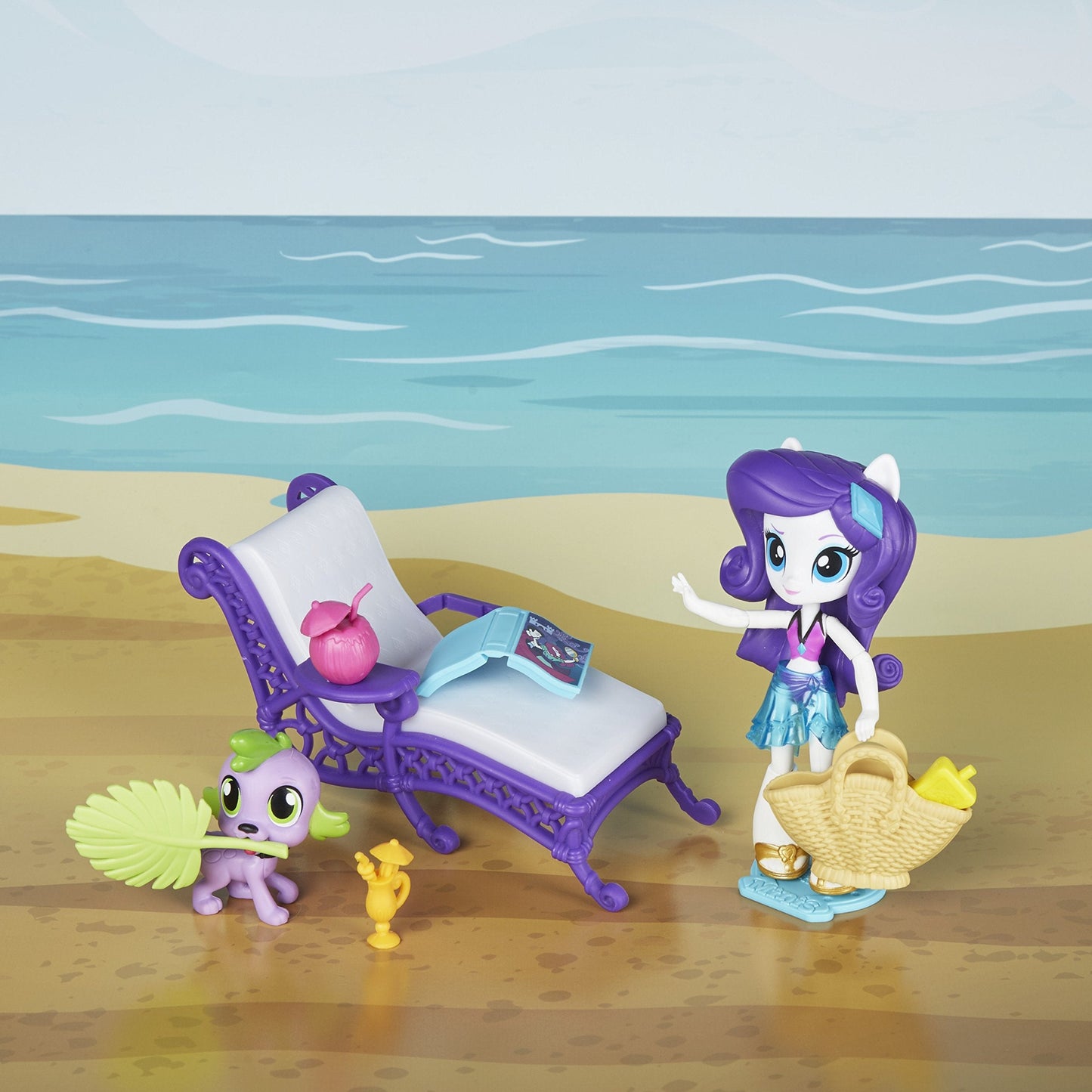 My Little Pony Equestria Girls Rarity Relaxing Beach Lounge Set | Poseable Doll & Accessories