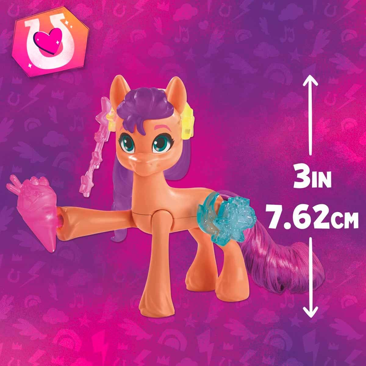 My Little Pony Sunny Starscout 3-Inch Hoof to Heart Toy with Surprise Accessories