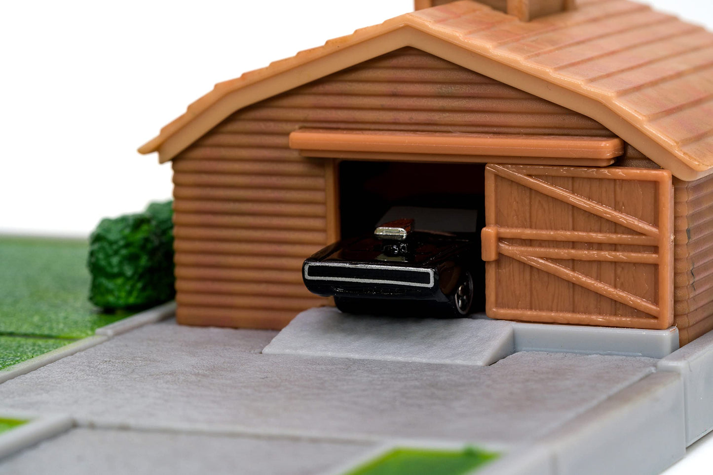 Nano Scene Jada Fast and Furious Diorama: Dom Torettos Charger and Brian Supra with 1:65 Die-Cast Cars