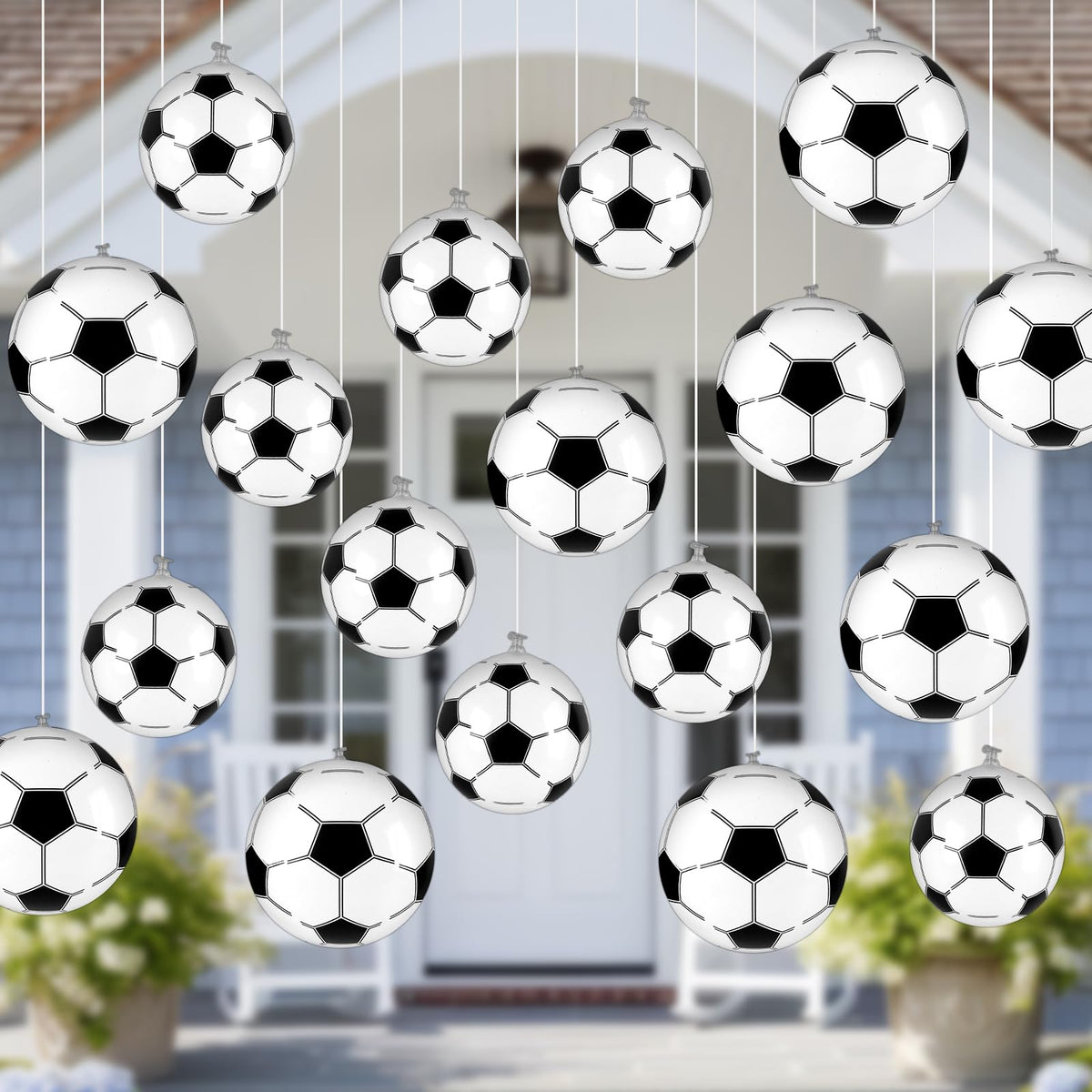 Naozinebi 24 Pcs Inflatable Mini Soccer Balls for Beach & Pool Party Decorations
