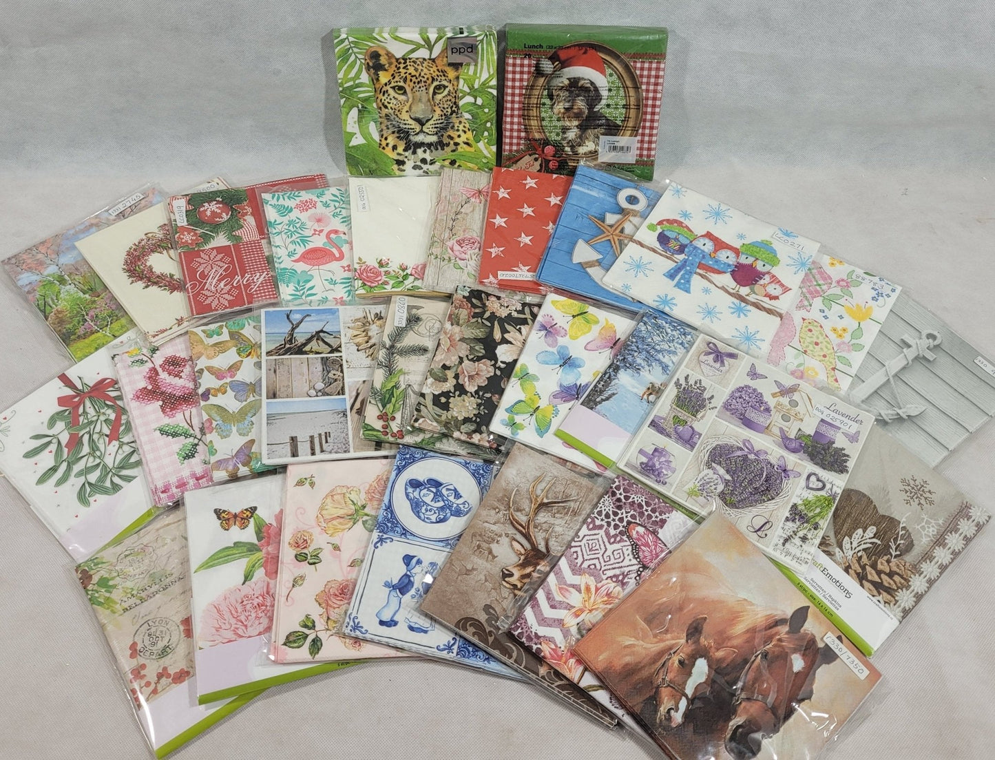 100 Napkins at 10p EACH- ALL NEW Napkins Surprise Bargain Bundle - WORTH £50 NOW £10