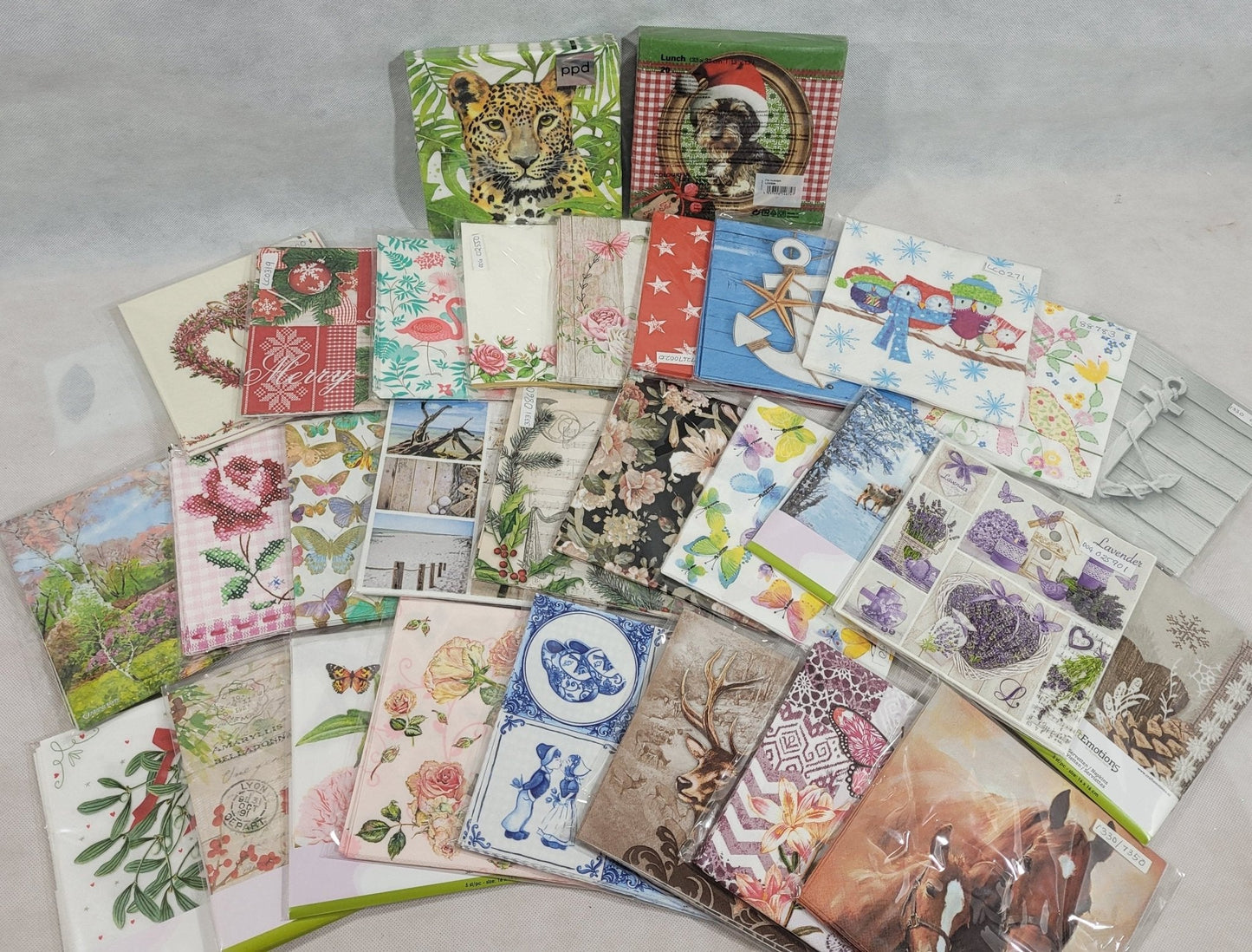 100 Napkins at 10p EACH- ALL NEW Napkins Surprise Bargain Bundle - WORTH £50 NOW £10